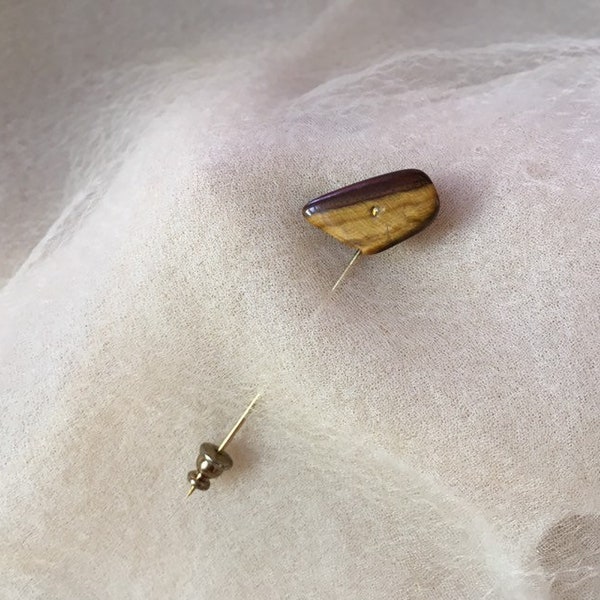 vintage polished tiger's eye stick pin brooch brown stone wedding mother bride bridal bridesmaid minimalist natural nature boho witch gothic