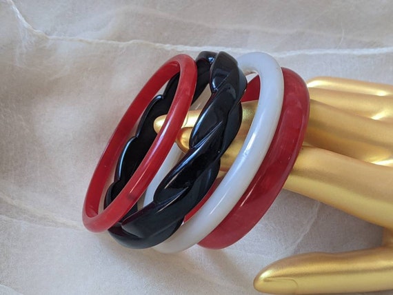 vintage red black gray color molded Lucite bangle… - image 1