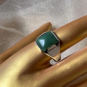vintage nephrite jade square signet sterling silver ring unisex 925 mens mid-century MCM green stone square art deco chunky large statement