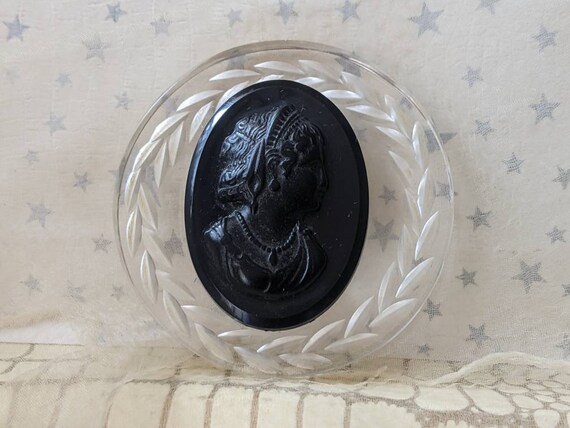 vintage carved clear Lucite black cameo brooch pi… - image 1