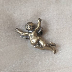 vintage bronze stamped repousse cupid baby cherub pin brooch angel love heaven wings wedding bride bridal Valentine figural gift classical