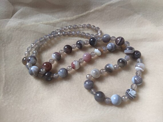 vintage gray white brown banded colorful agate ca… - image 5