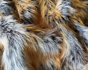 Fox fur, faux fur, amber faux fur, amber fox fur, beige faux fur, blonde fox fur, tan fox fur, beige fox fur, gold fox fur, brown fox fur