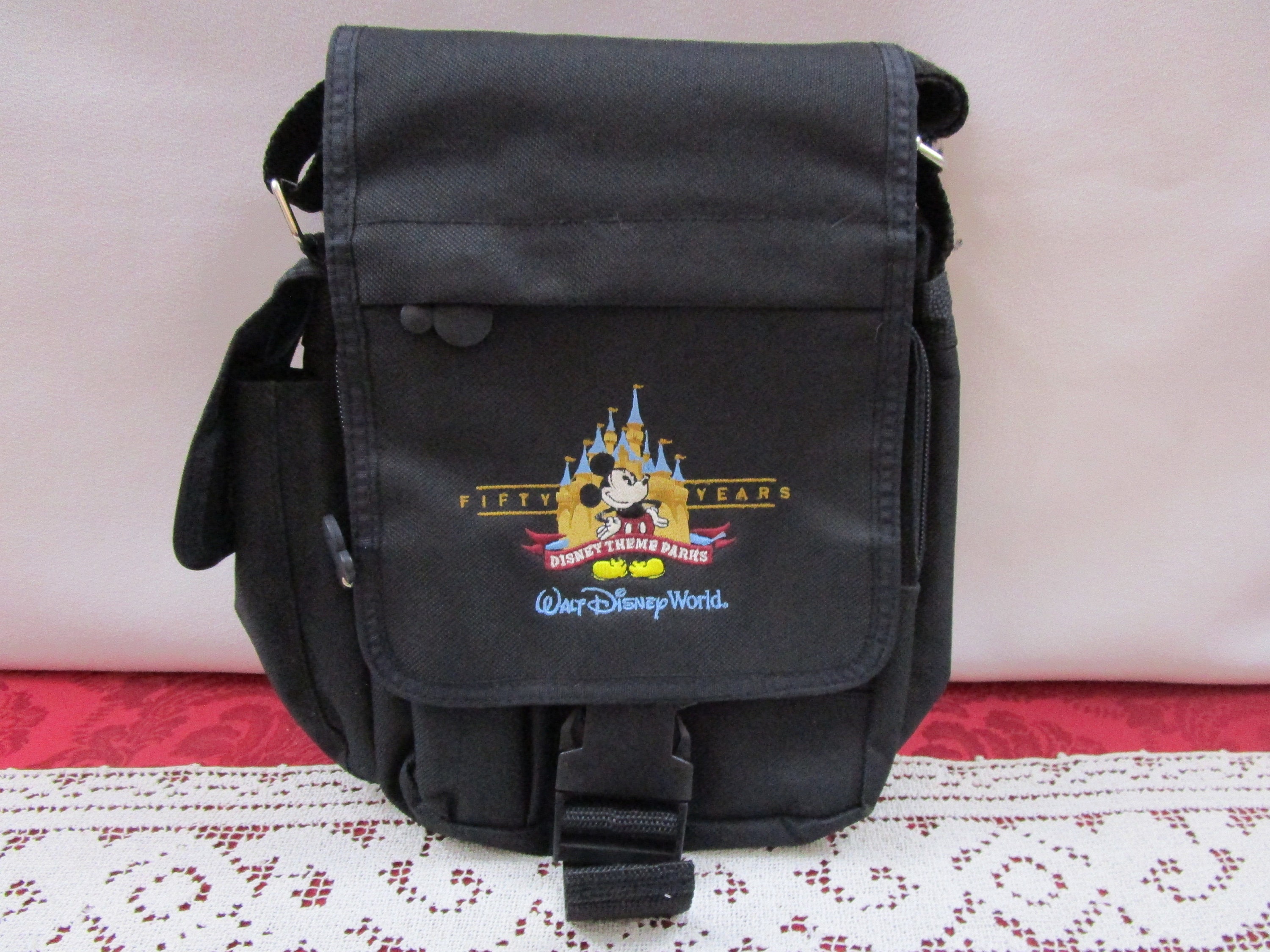 Mickey Mouse Backpack / Disney / Disneyland / Disney World