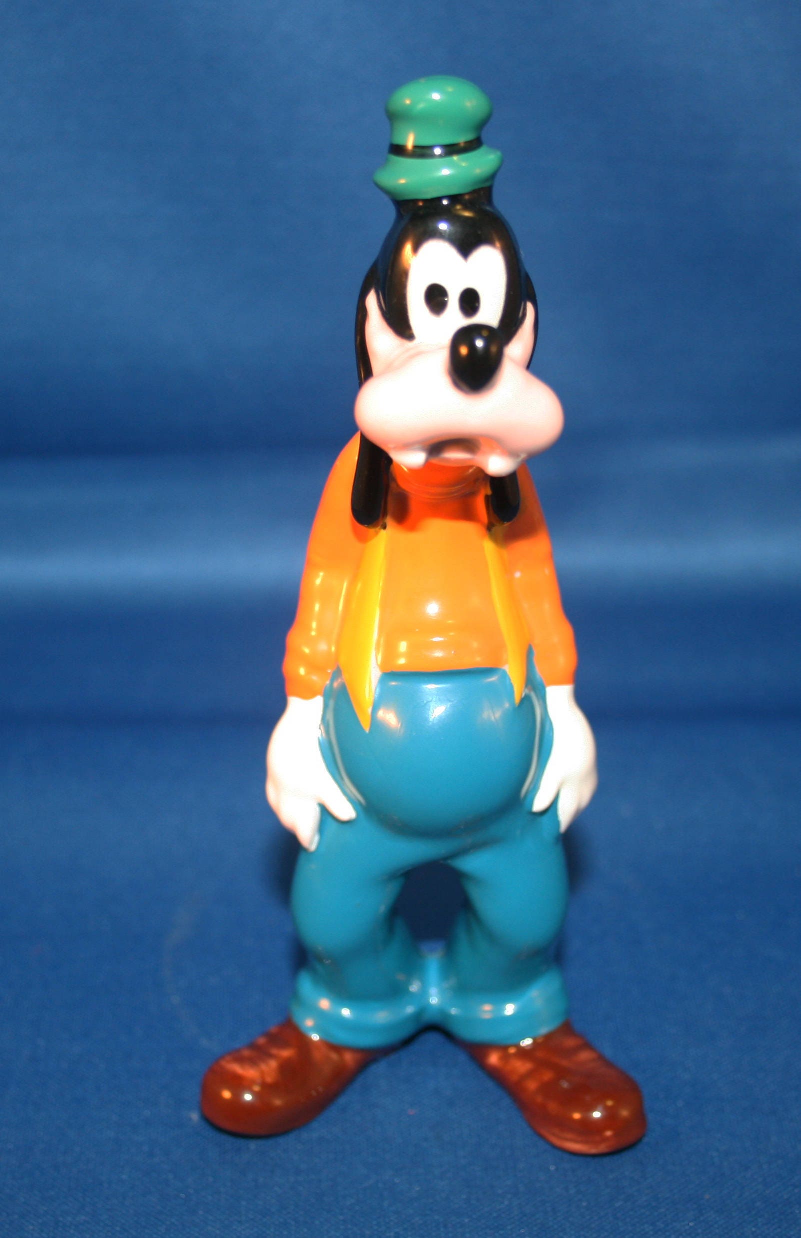 porcelain disney figurines japan