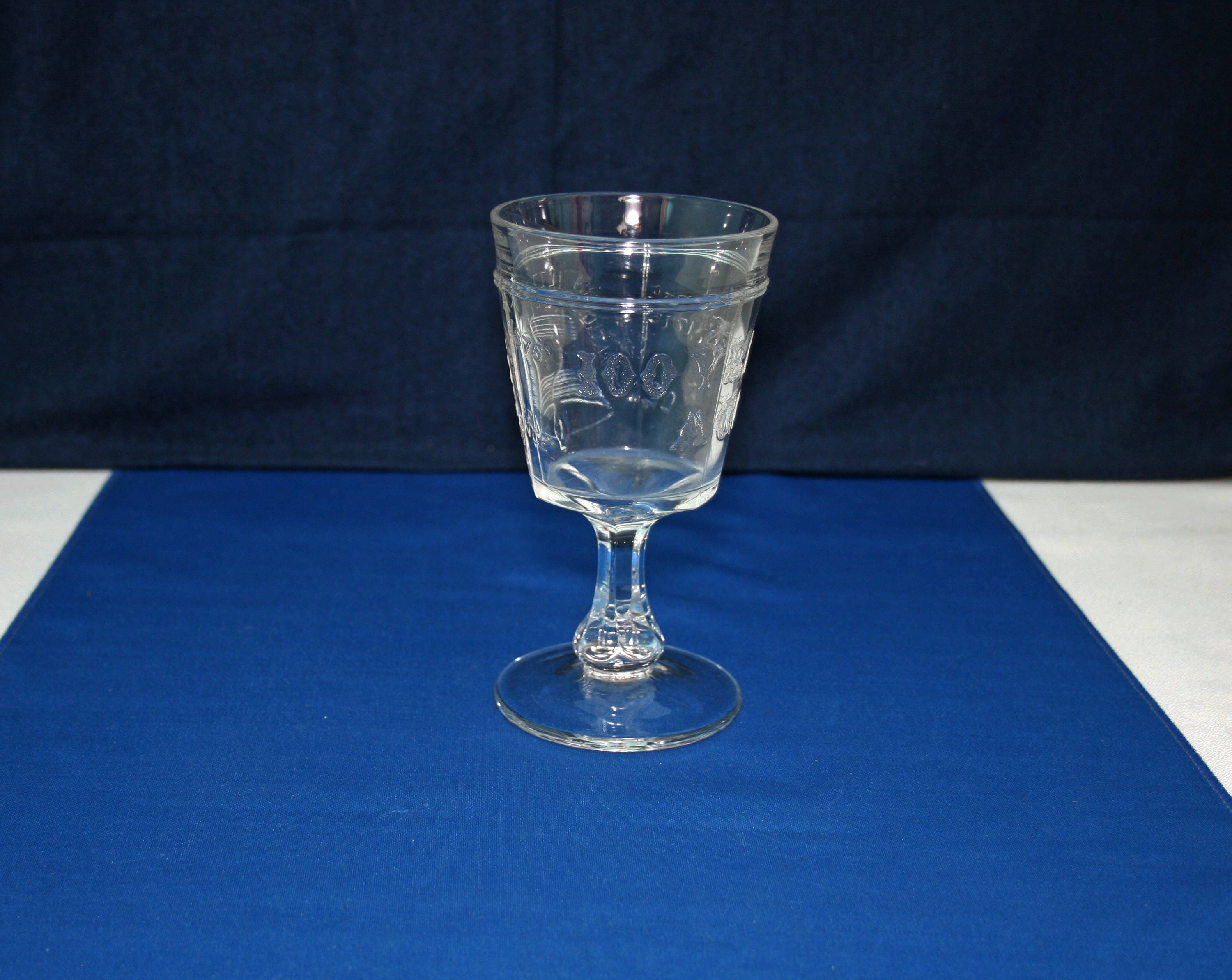 CRYSTAL HEISEY VICTORIAN High Water Goblet 5 1/2" tall X 3 1/8" across 2 Ball 