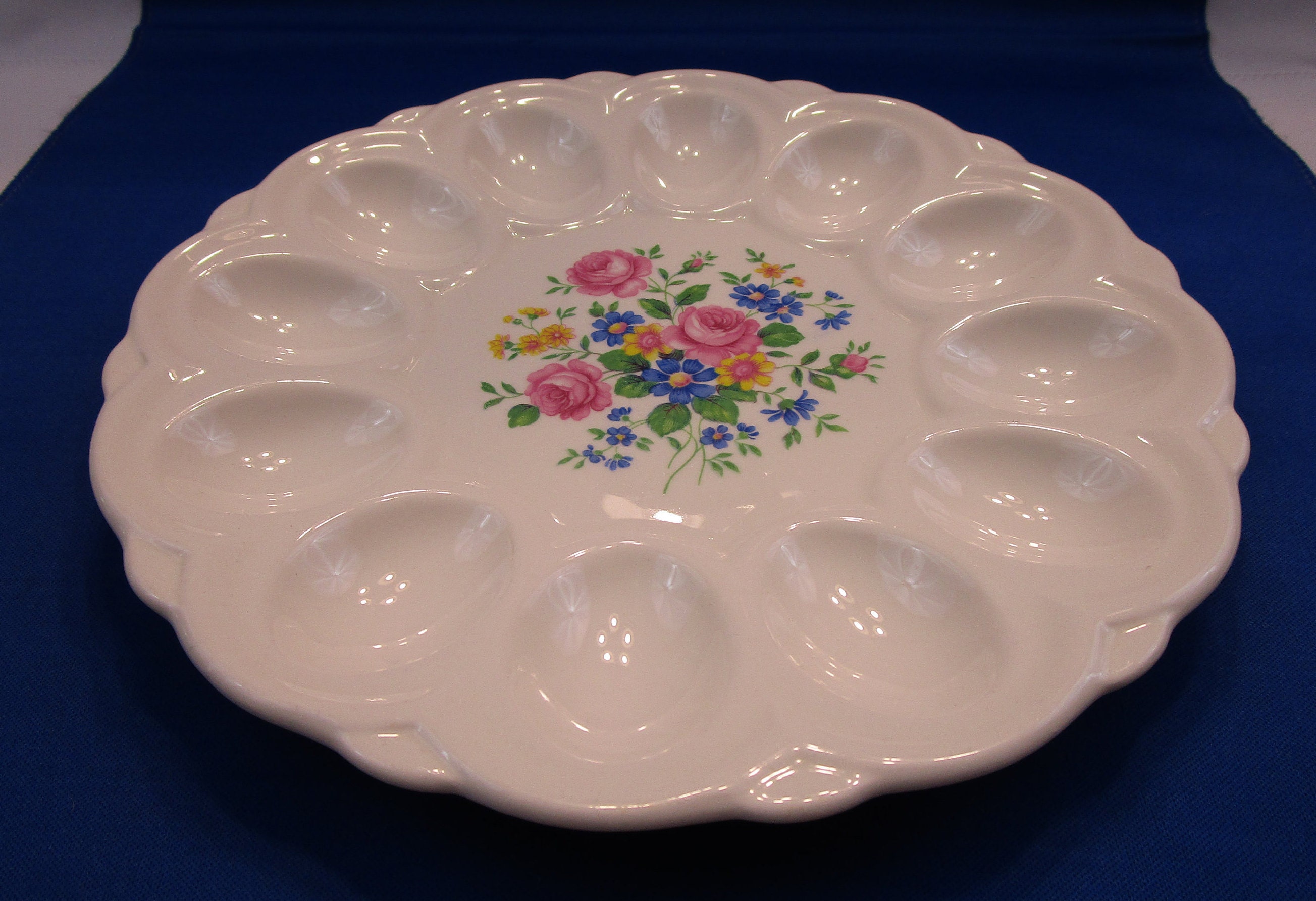 Vintage Egg Platter E&R Ebeling and Reuss American Art Ware Floral Egg