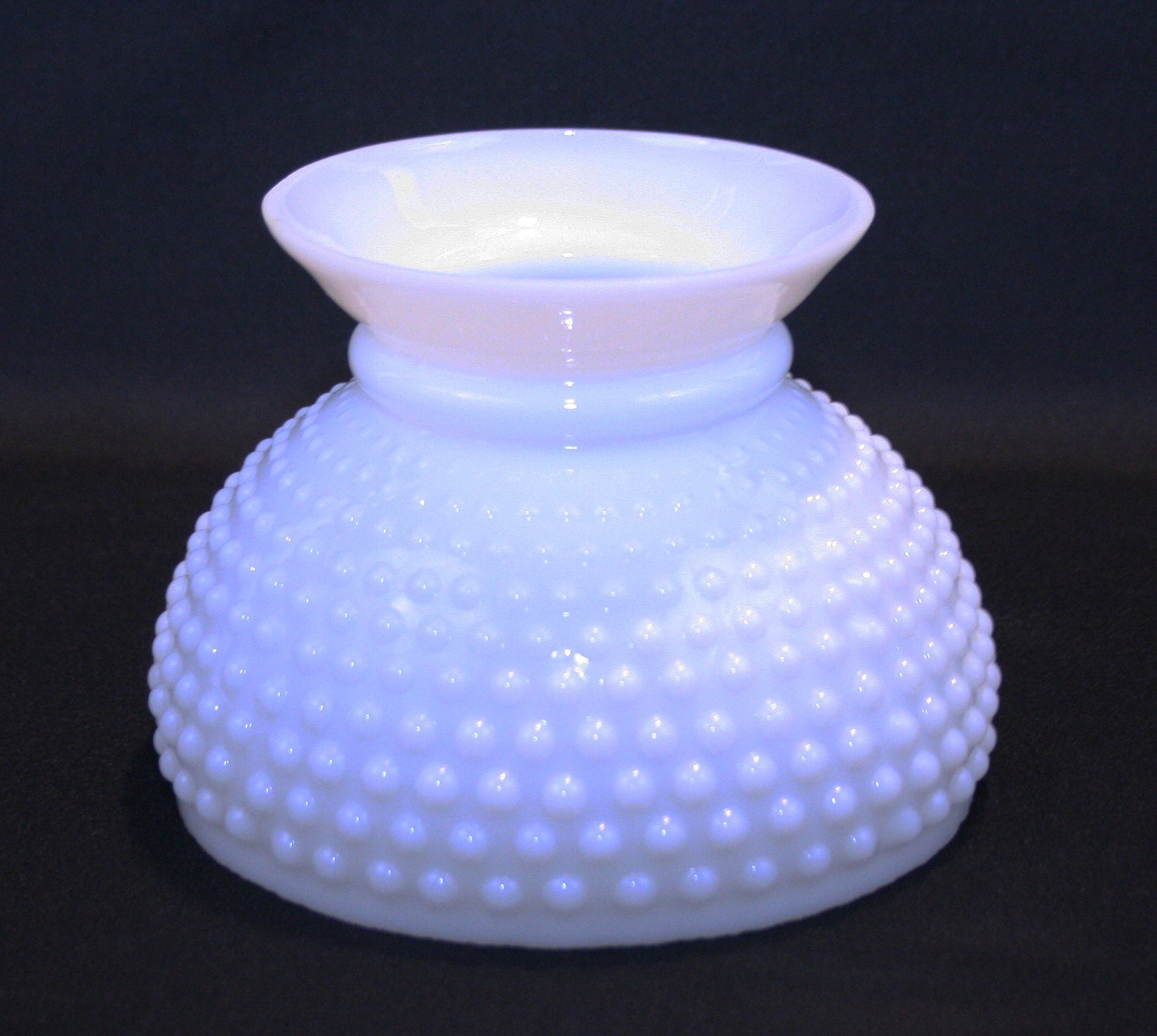 Milk glass lamp 2024 shade 10 inch