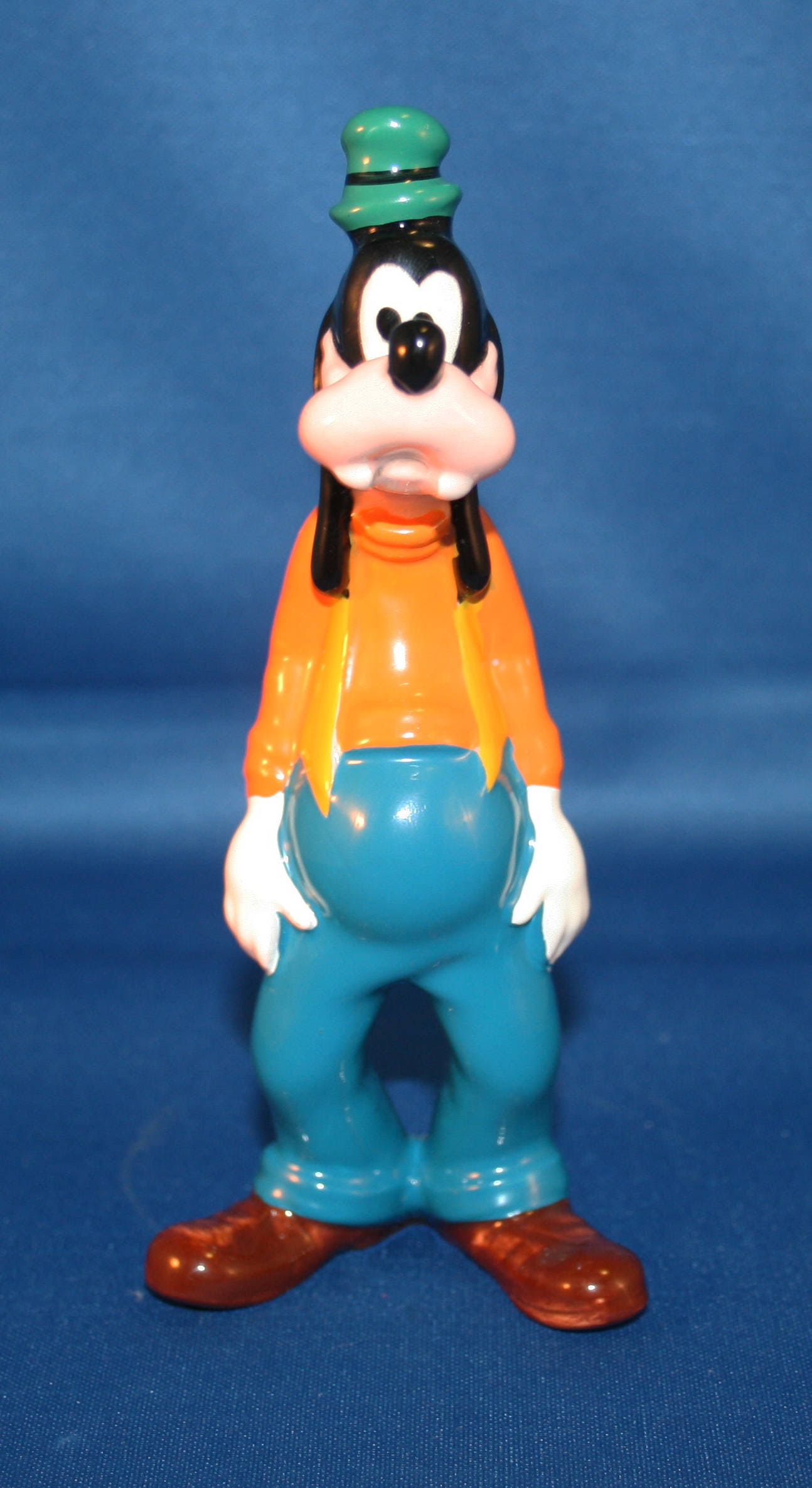 Vintage Disney Goofy Figurine Made in Japan Walt Disney Porcelain Goofy ...