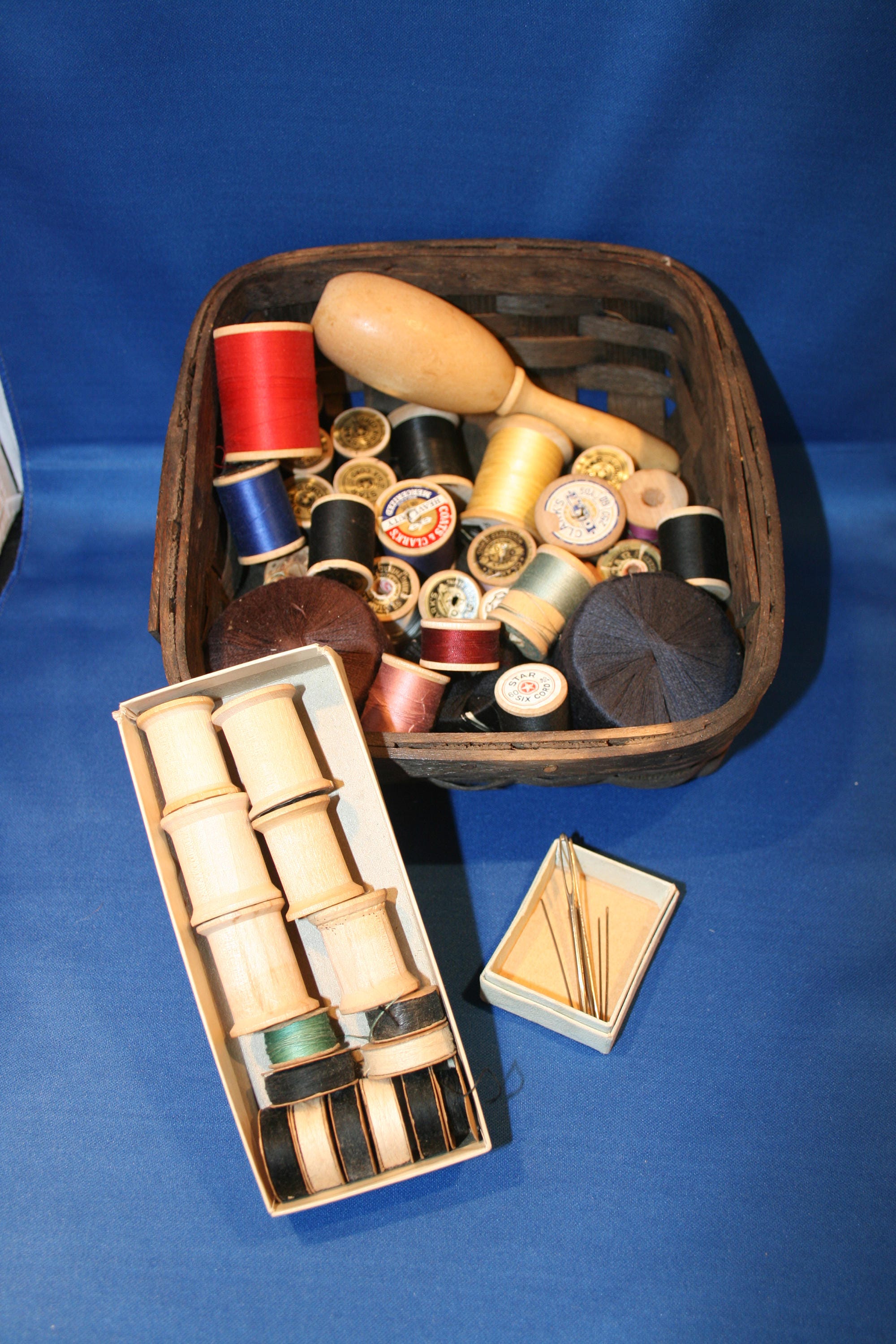 Vintage Basket & Sewing Supplies wooden spools paper bobbin Spool ONT