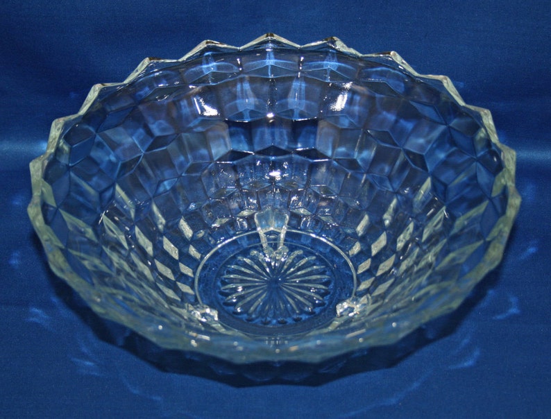 Vintage Indiana Glass Bowl Trifooted Whitehall Colony Salad Etsy