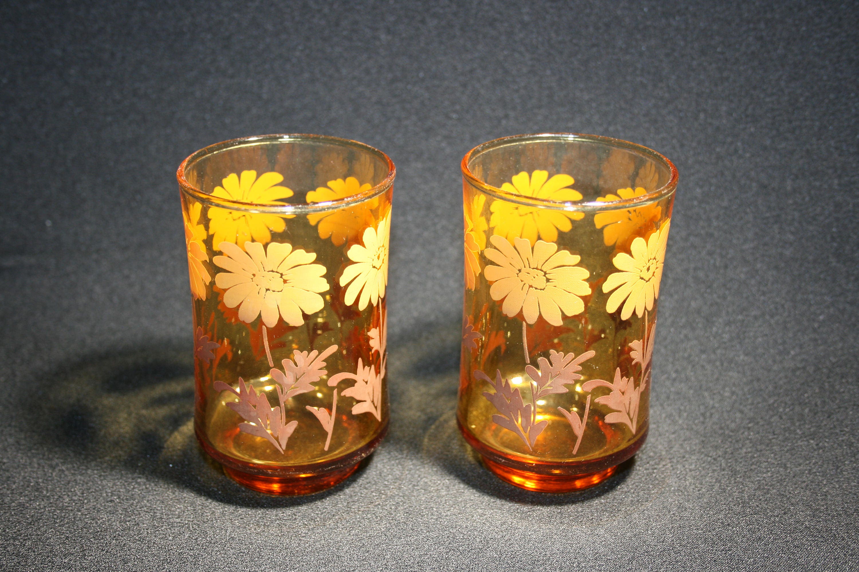Set of 2 Vintage Breakfast Juice Glasses w/ Brown and Yellow Floral Design Juice Sets & Carafes