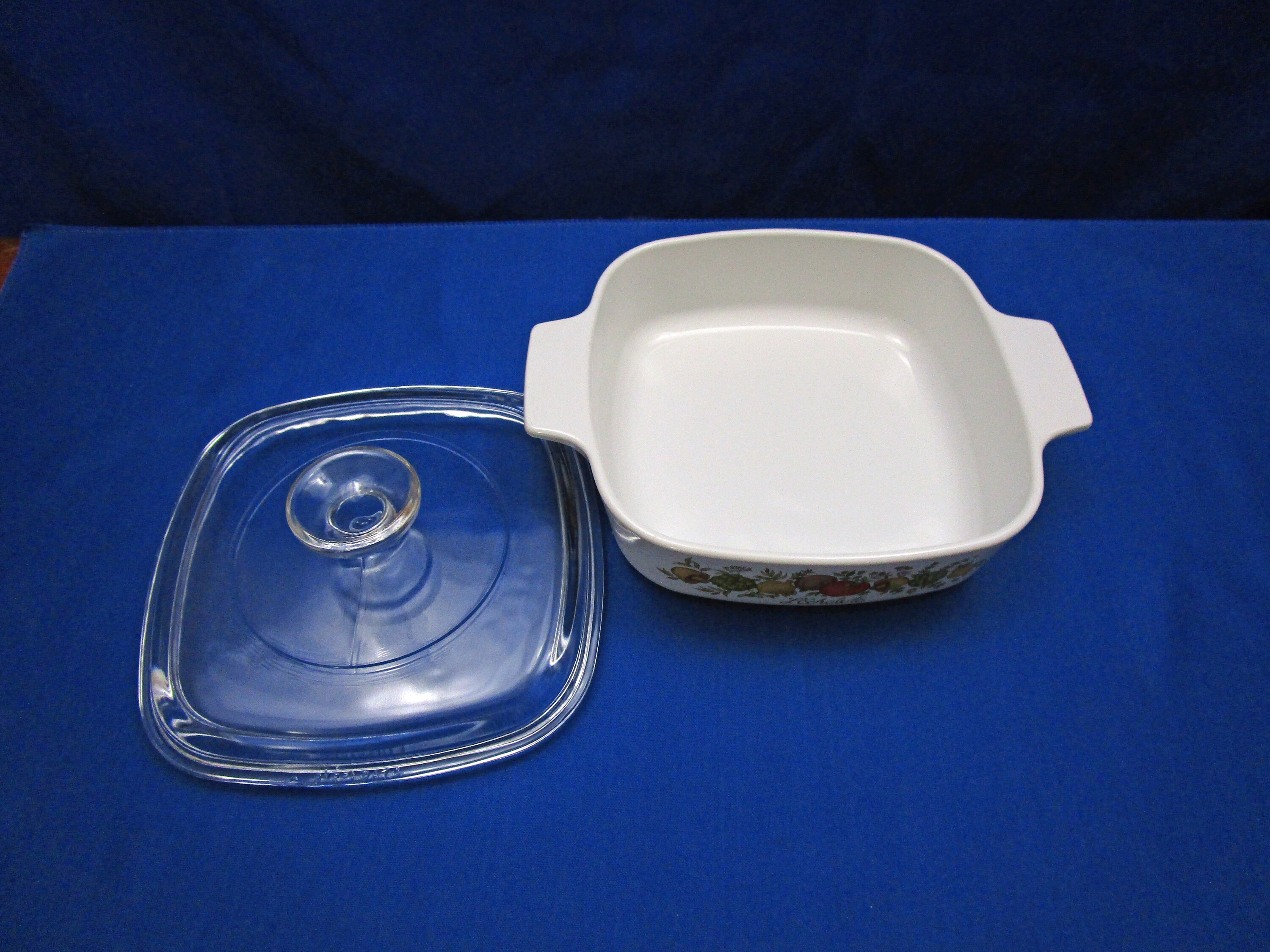 Vintage CorningWare Spice of Life 1 Liter Casserole Dish with Glass