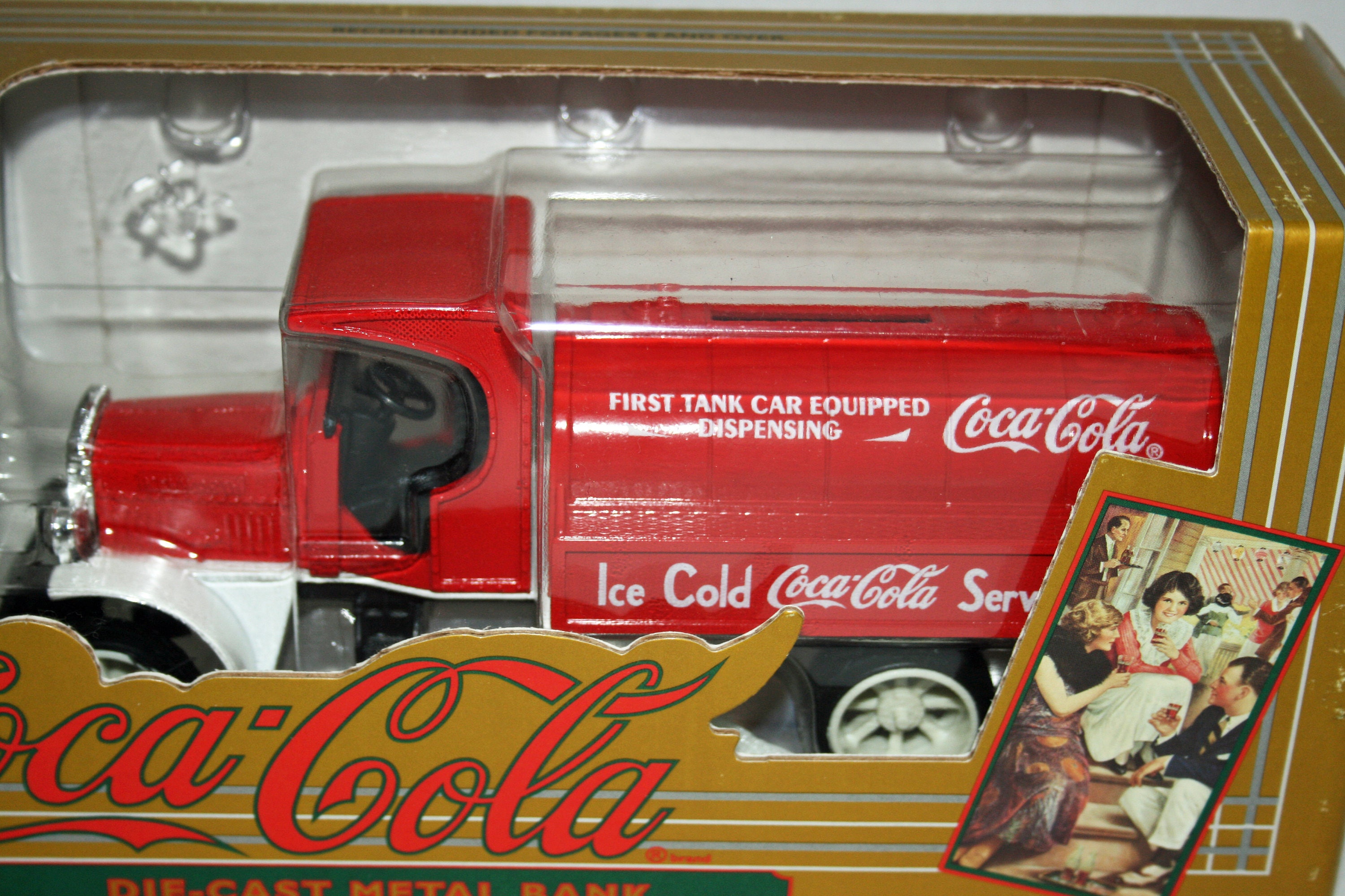 1994 Coca Cola 1925 Kenworth Tanker Dispensing Truck Bank Die Cast