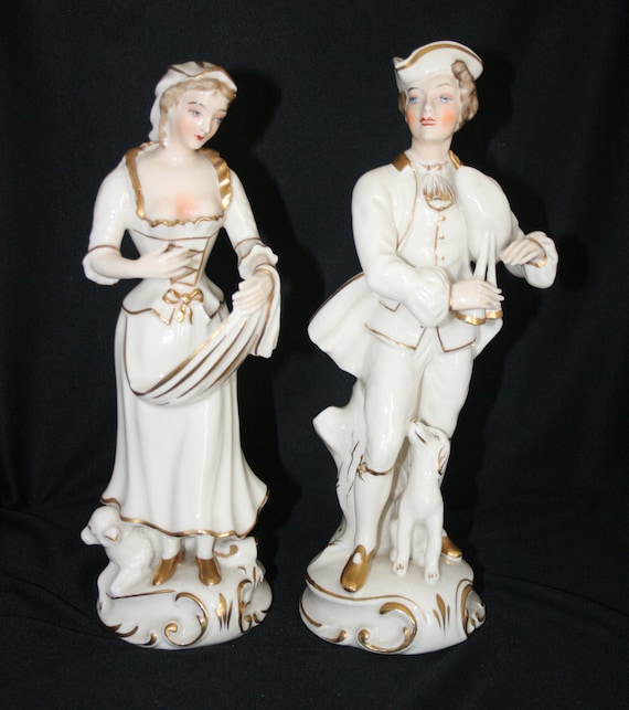 Antike Porzellan Figuren aus dem 18. Jahrhundert koloniale Mann und Frau Figur paar von Hand verziert viktorianischen Figuren Knick Knack Figur Antike Porzellan Figuren aus dem 18. Jahrhundert koloniale Mann und Frau Figur paar von Hand verziert viktorianischen Figuren Knick Knack Figur