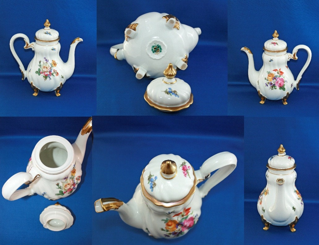 Porcelain Pot with Lid. Small Tea or Coffee Pot or Hot Chocolate Servi –  Anything Discovered