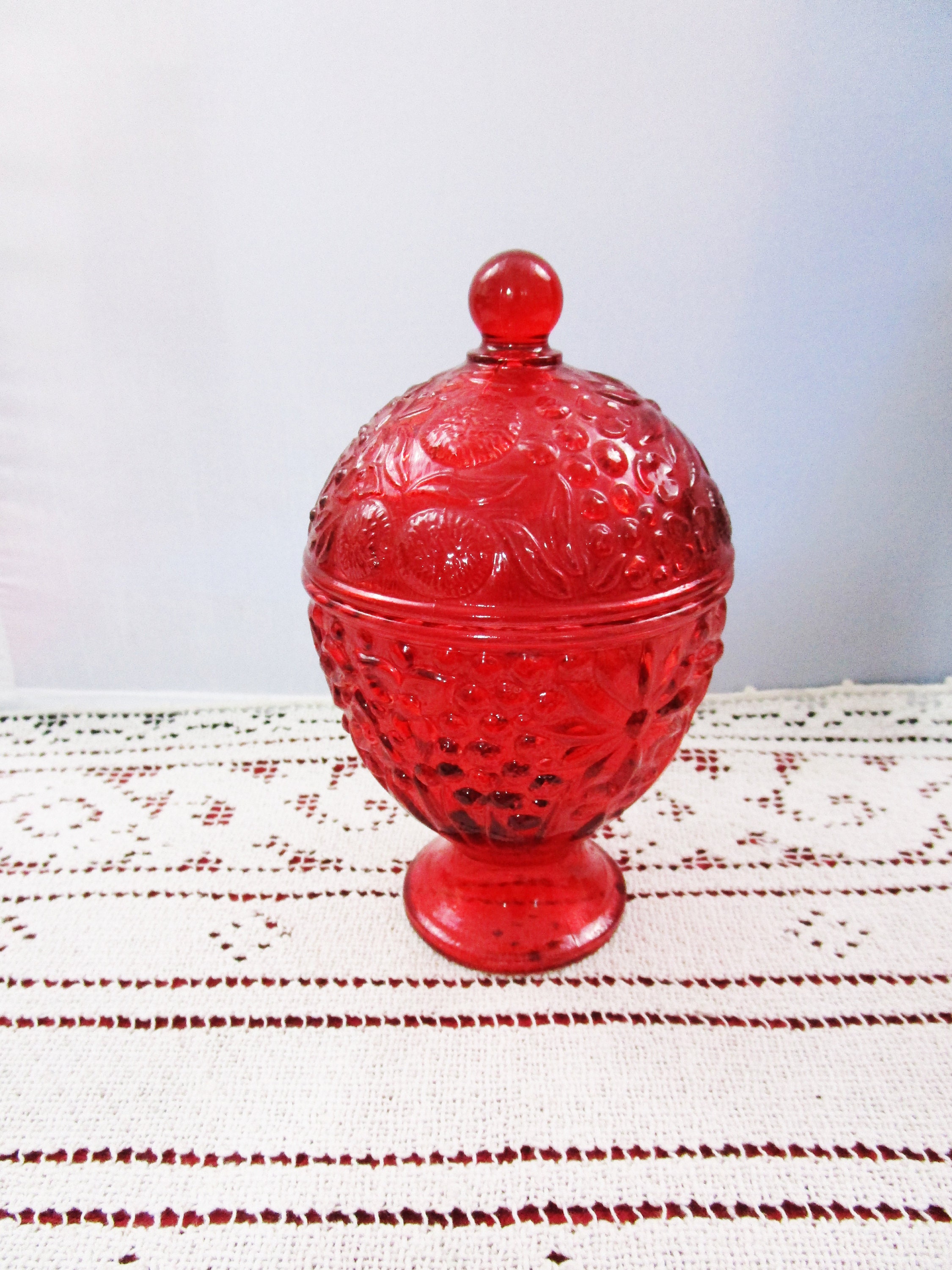Vintage Avon Red Glass Egg Shaped Pedestal Lidded Dish Ruby Flashed Collectible Glass Floral