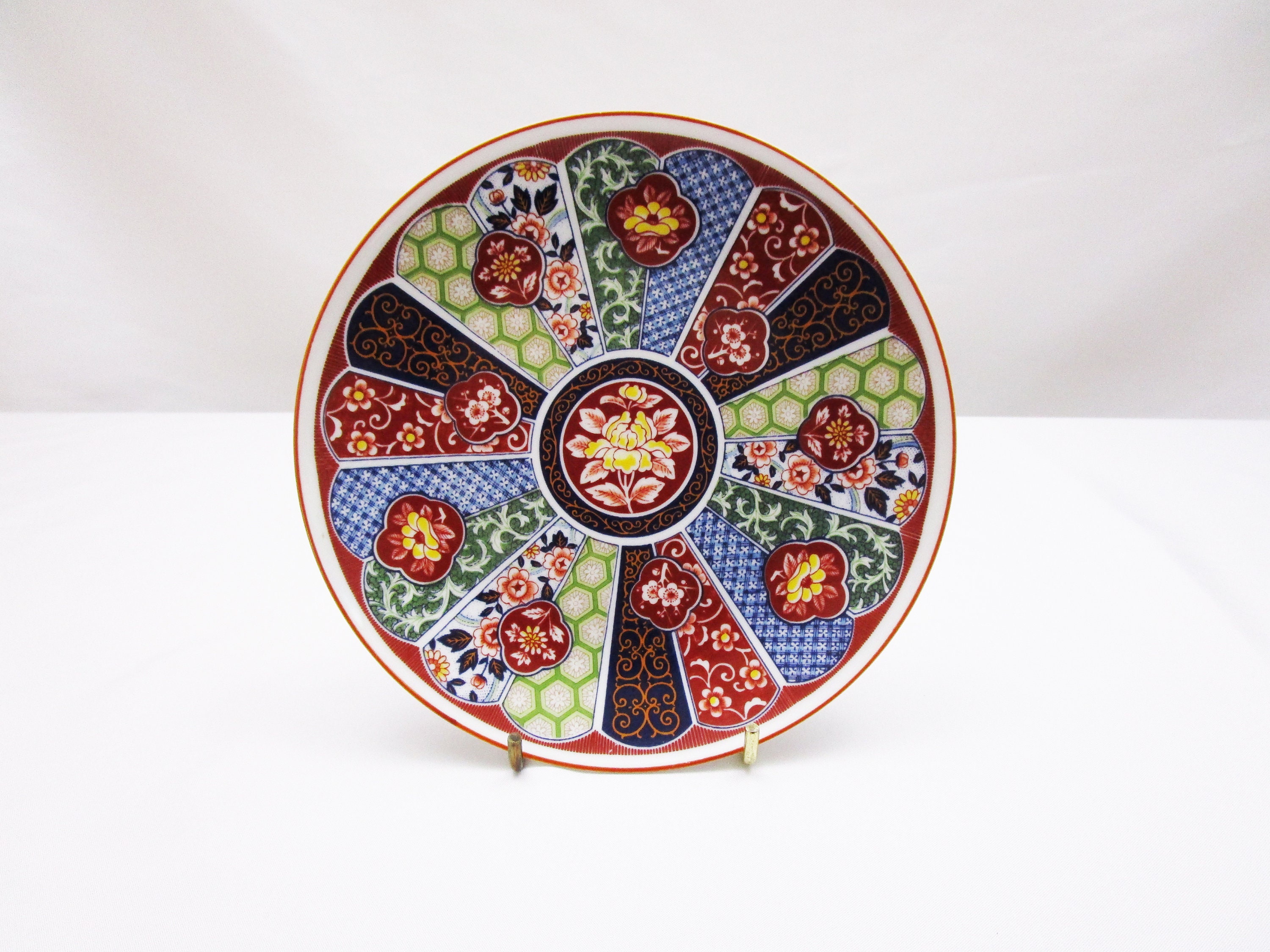 Vintage Japanese Imari Porcelain Plate Made in Hong Kong Wall Art