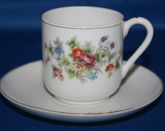 Vintage Occupied Japan Teacup & Saucer Demitasse Tea Cup 1945 - 1952 Hand Painted Japanese Tea Garden Party Collectible