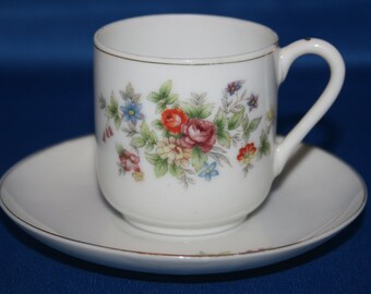 Vintage Occupied Japan Teacup & Saucer Demitasse Tea Cup 1945 - 1952 Hand Painted Japanese Tea Garden Party Collectible