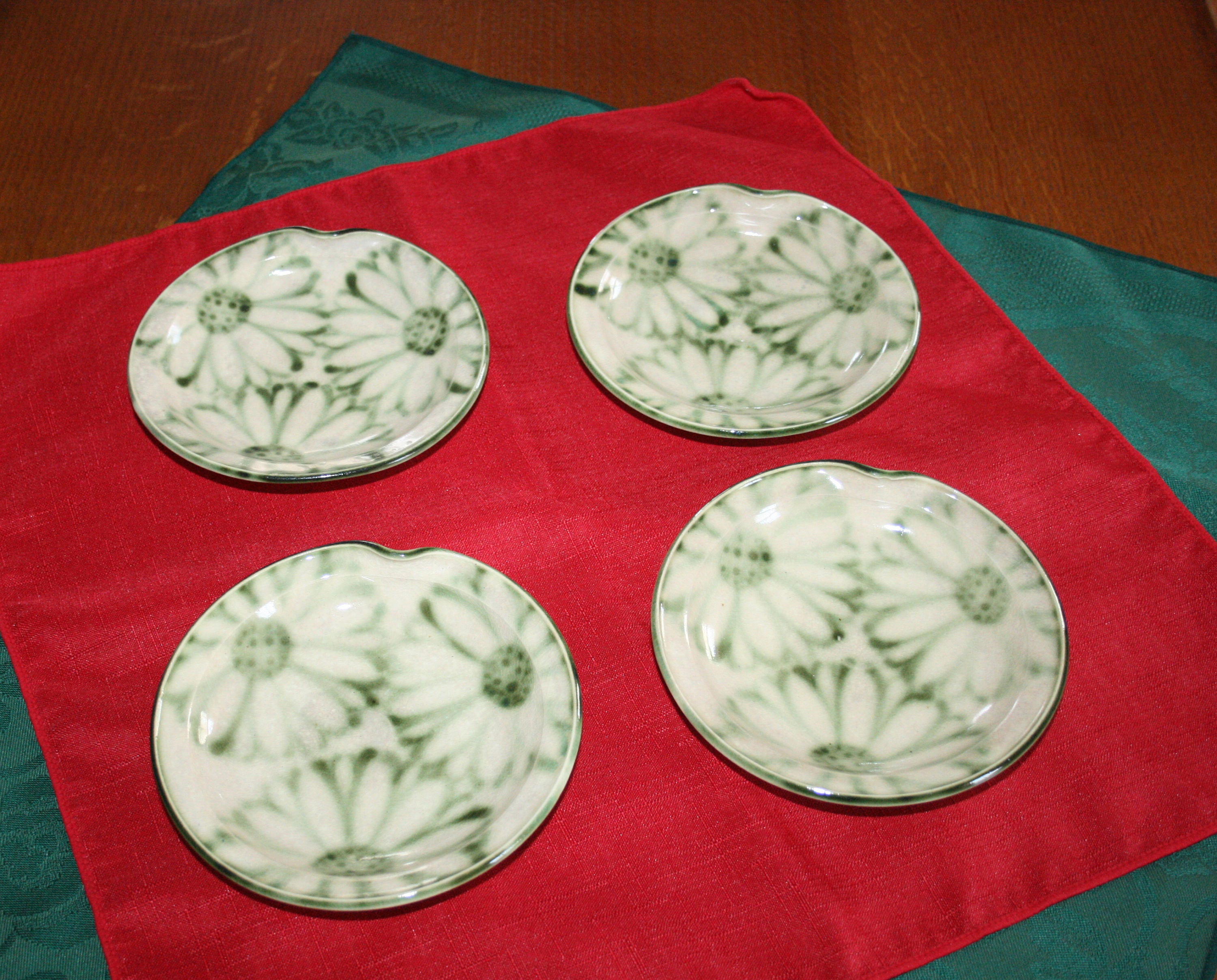 Vintage Butter Pat Plate Tea Bag Rest Hand Painted Daisy Dishes Daisy