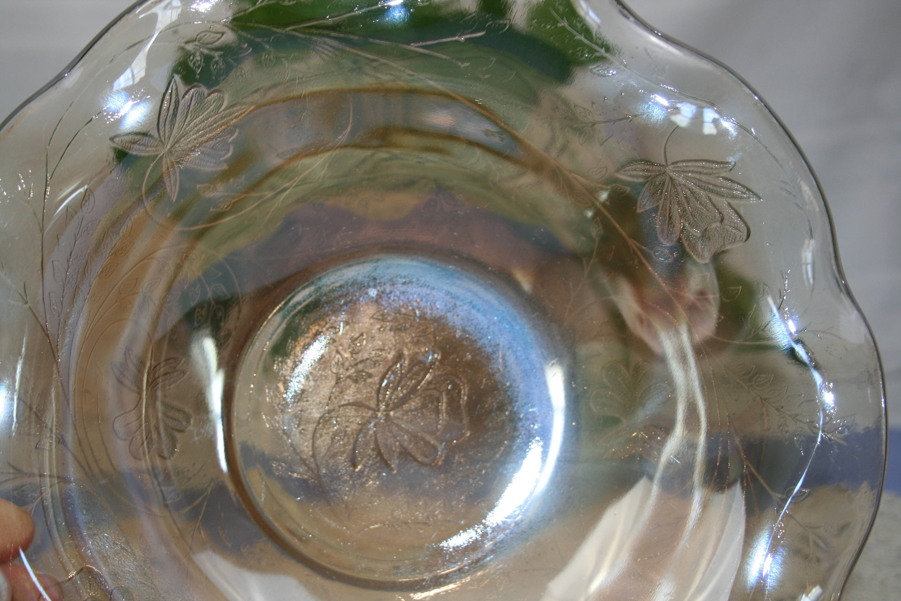 Vintage Marigold Glass Floragold Ruffle Bowl Glass Co 1950's