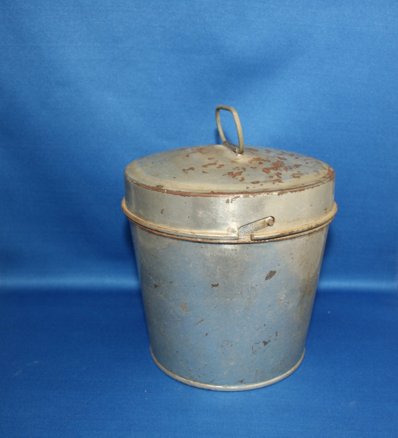 Vintage Tin Bucket Mold Primitive Tin Pudding Mold Circa 1900’s Tin Steam Mold Mould Bucket Pail