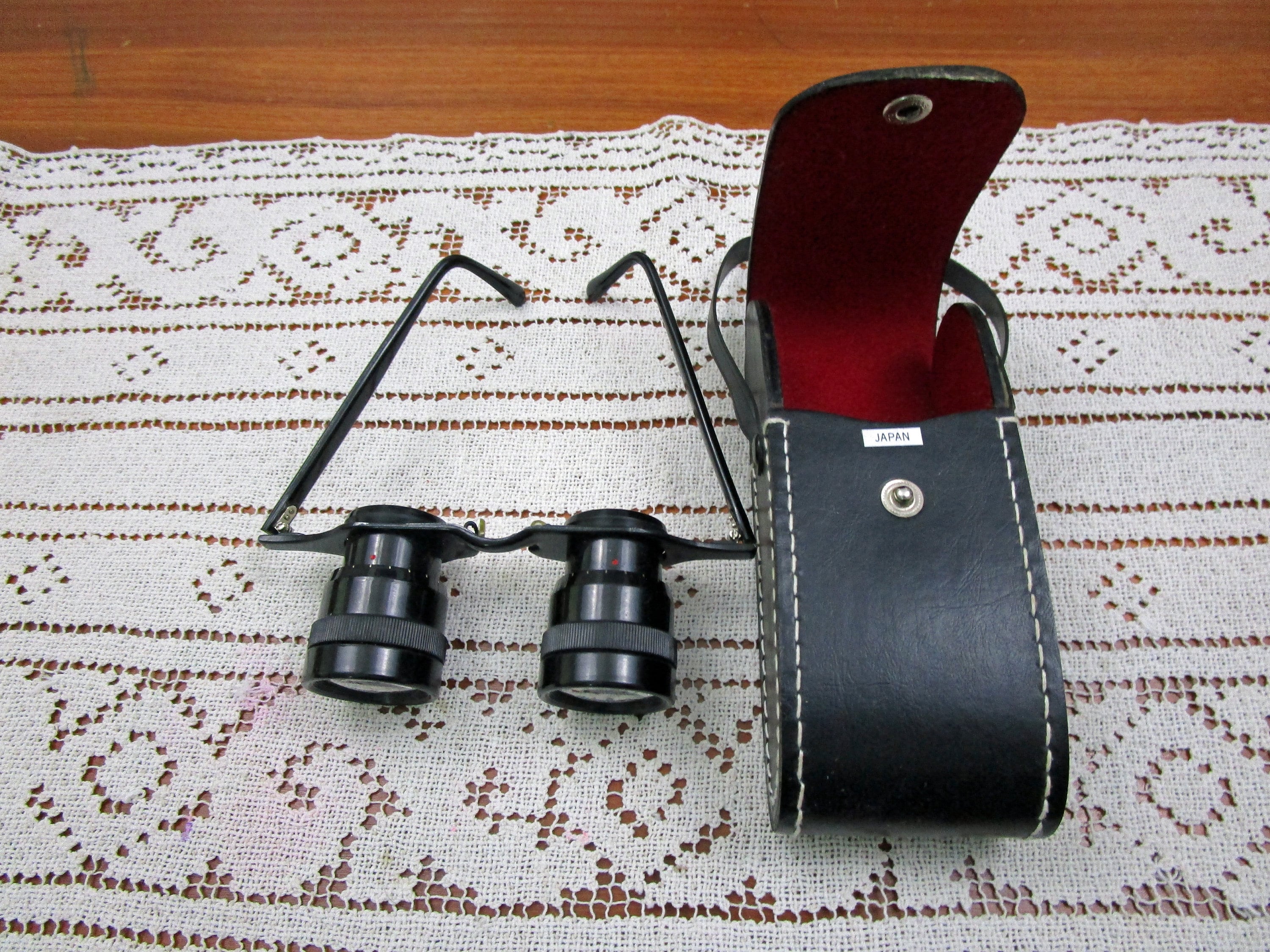 Vintage SELSI SPOTIERE 2.8 X 28 Coated Binoculars with Case Opera