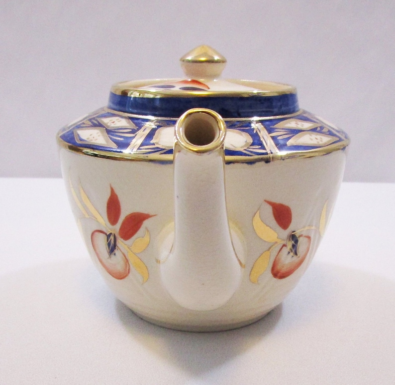 Vintage Teapot Arthur Wood and Sons Hand Painted Peach Gold and Blue 32 ounce Tea Pot with Gold Gilding Imari style coloring circa 1954