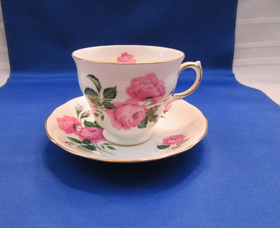 Queen Anne by Ridgway 8505 Pink Roses and Tan Scrolls Bone China Cup and Saucer