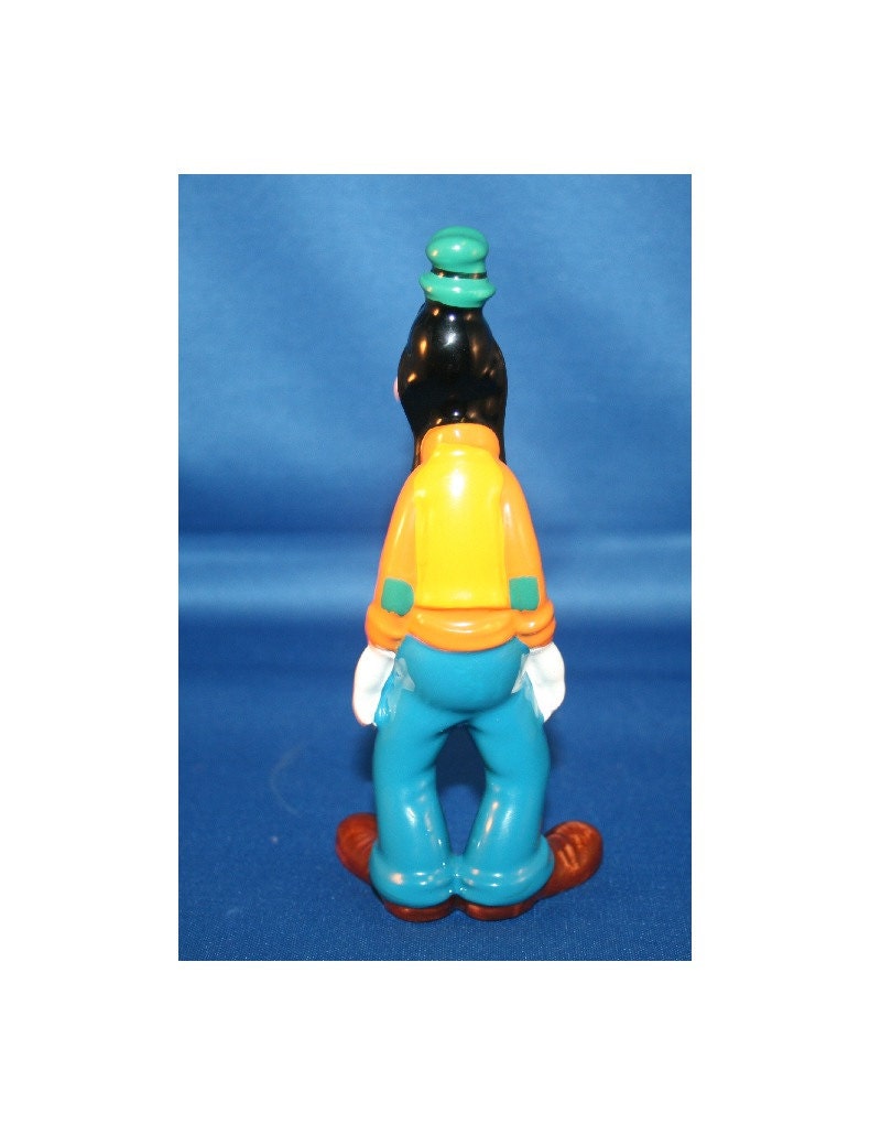 Vintage Disney Goofy Figurine Made in Japan Walt Disney Porcelain Goofy