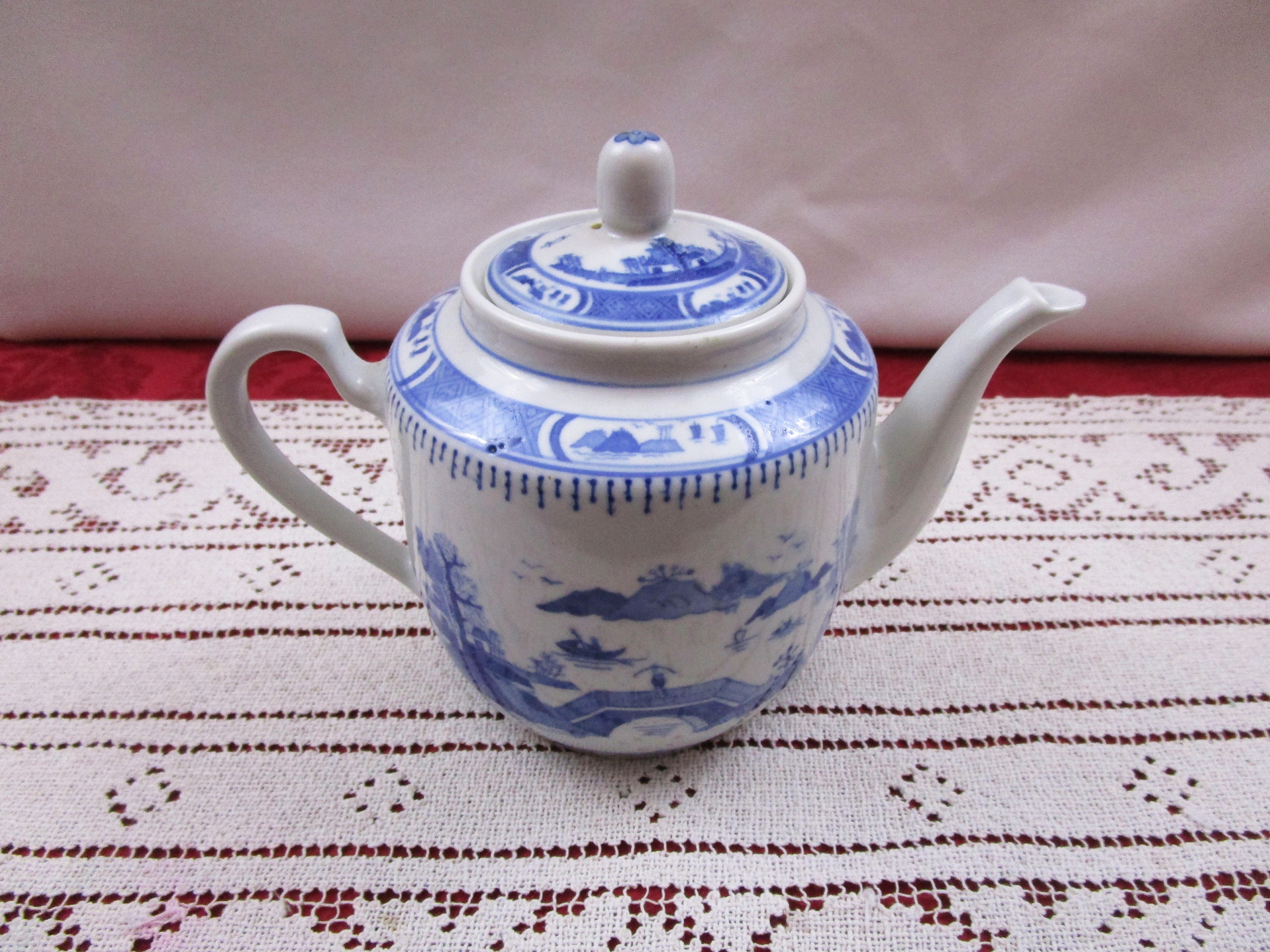 Vintage Oriental Teapot Blue and White Chinese Porcelain Tea Pot made