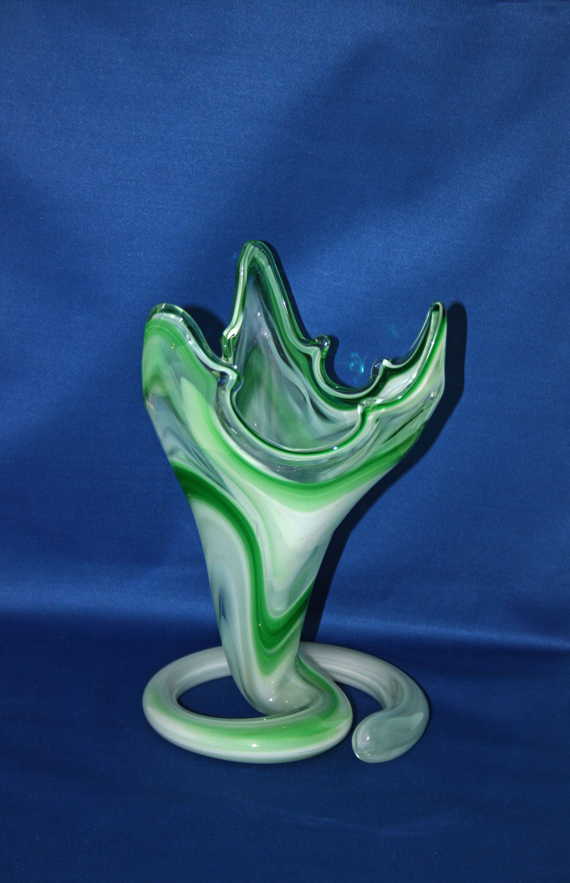 Vintage Murano Venetian Art Glass Vase Free Form Variegated Green And White Glass Sculpture Made