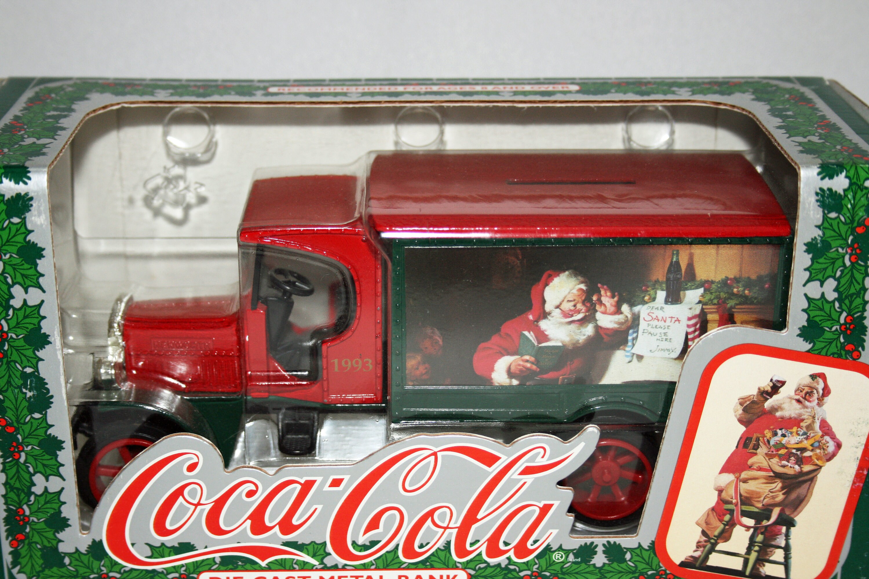 1993 Coca Cola Dear Santa Christmas 1925 Kenworth Delivery Truck Bank