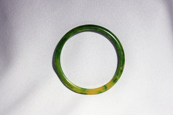 Vintage Bangle Bracelet Bakelite Plastic Marbled C