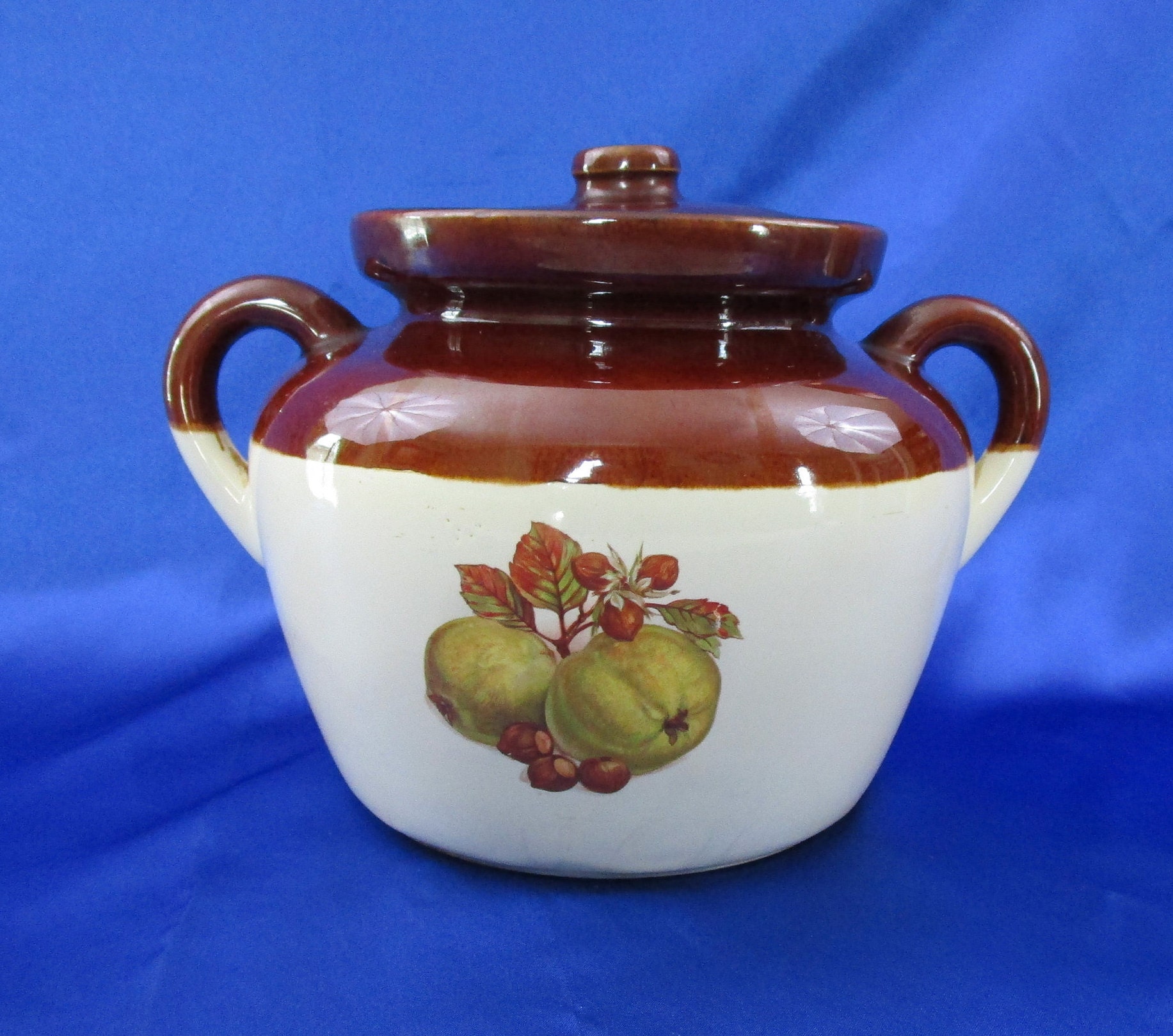 Vintage McCoy 2 Quart Stoneware Bean Pot with Original Lid Autumn