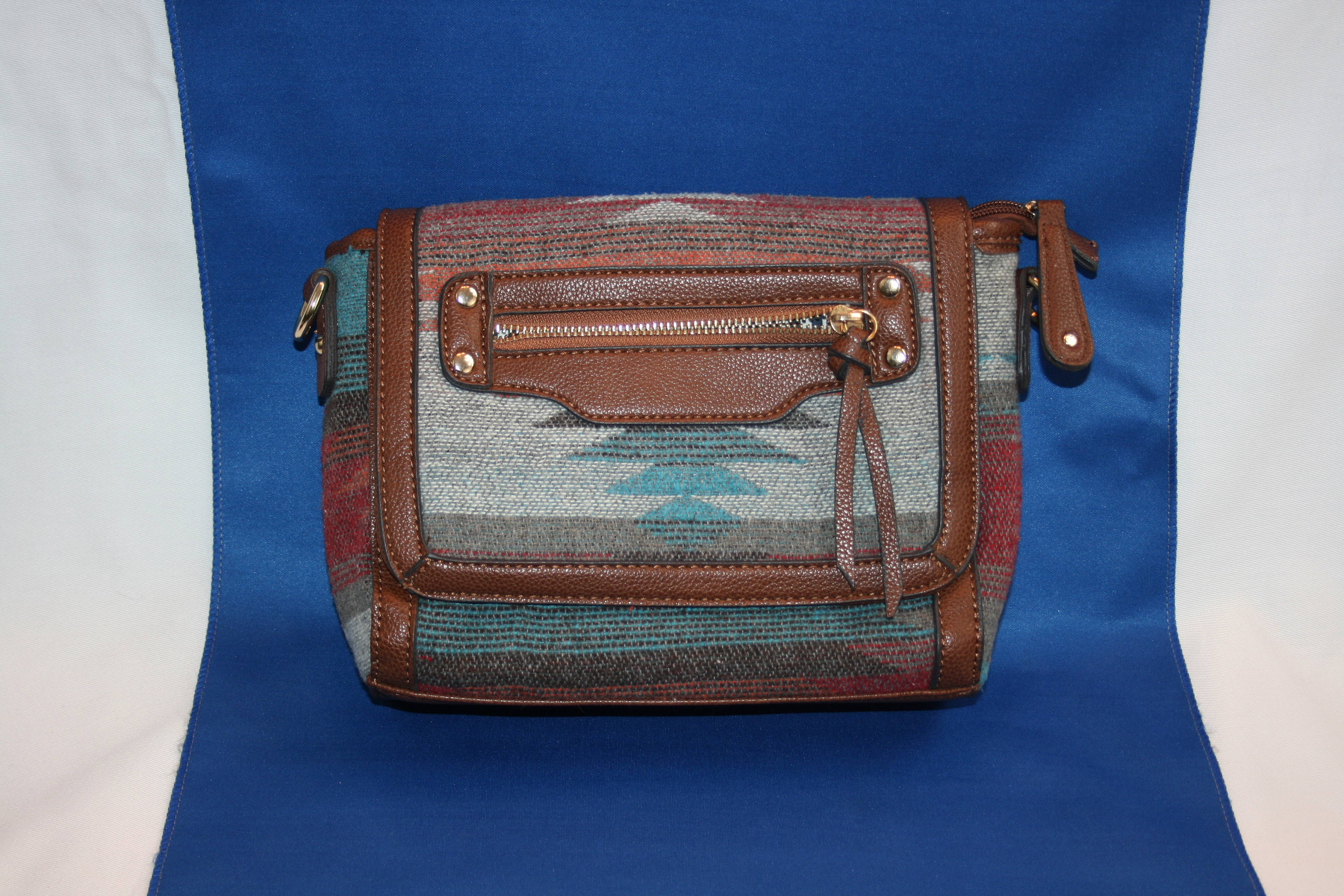 Vintage STREET LEVEL Aztec Pendleton Wool Blanket Inspired Adjustable