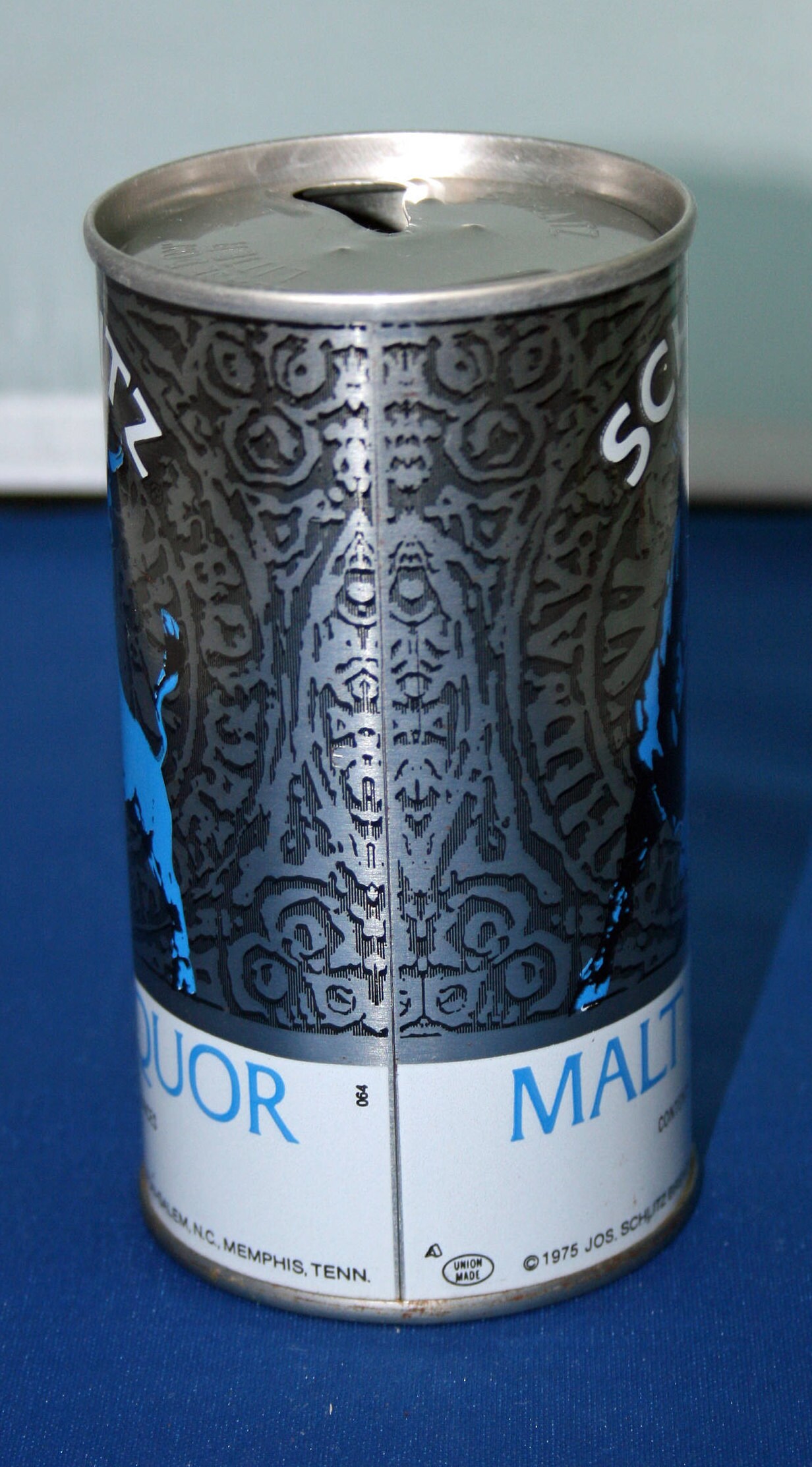 Vintage Schlitz Malt Liquor Bull Beer Steel Can Opened Empty Pull Tab