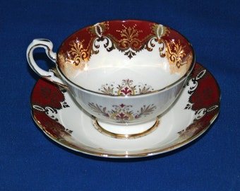 Vintage Paragon Red & Gold Teacup and Saucer by Royal Appointment To Her Majesty the Queen Elizabeth Tea Cup English Tea Party Bone China