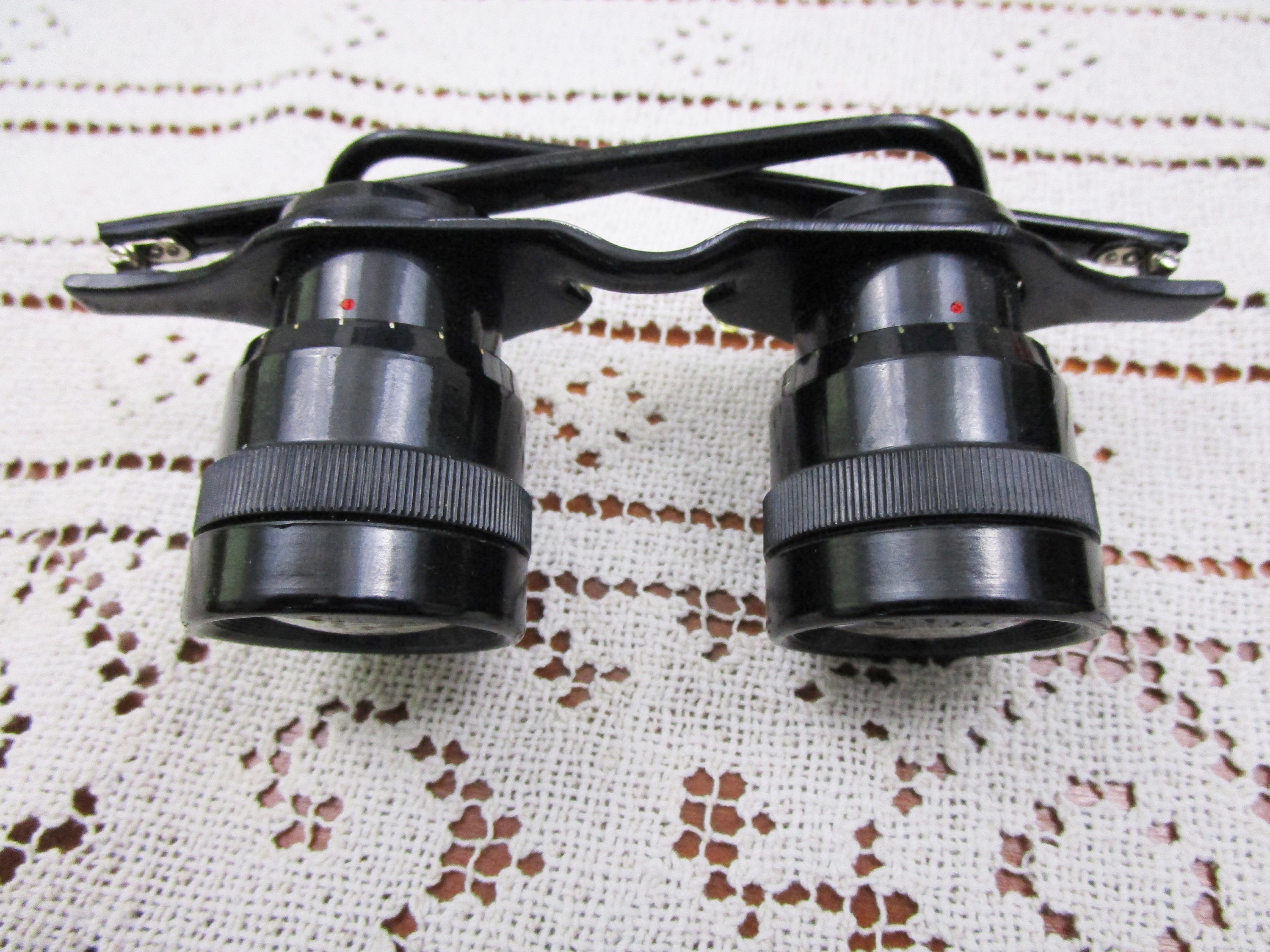 Vintage SELSI SPOTIERE 2.8 X 28 Coated Binoculars with Case Opera