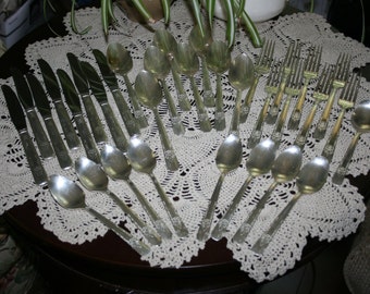 Vintage La Rose Silverplate Silverware by Oneida circa 1938 – setting for 8 / 33 Pieces / Silver Plate Silver Ware Fork Knife Spoon Flatware