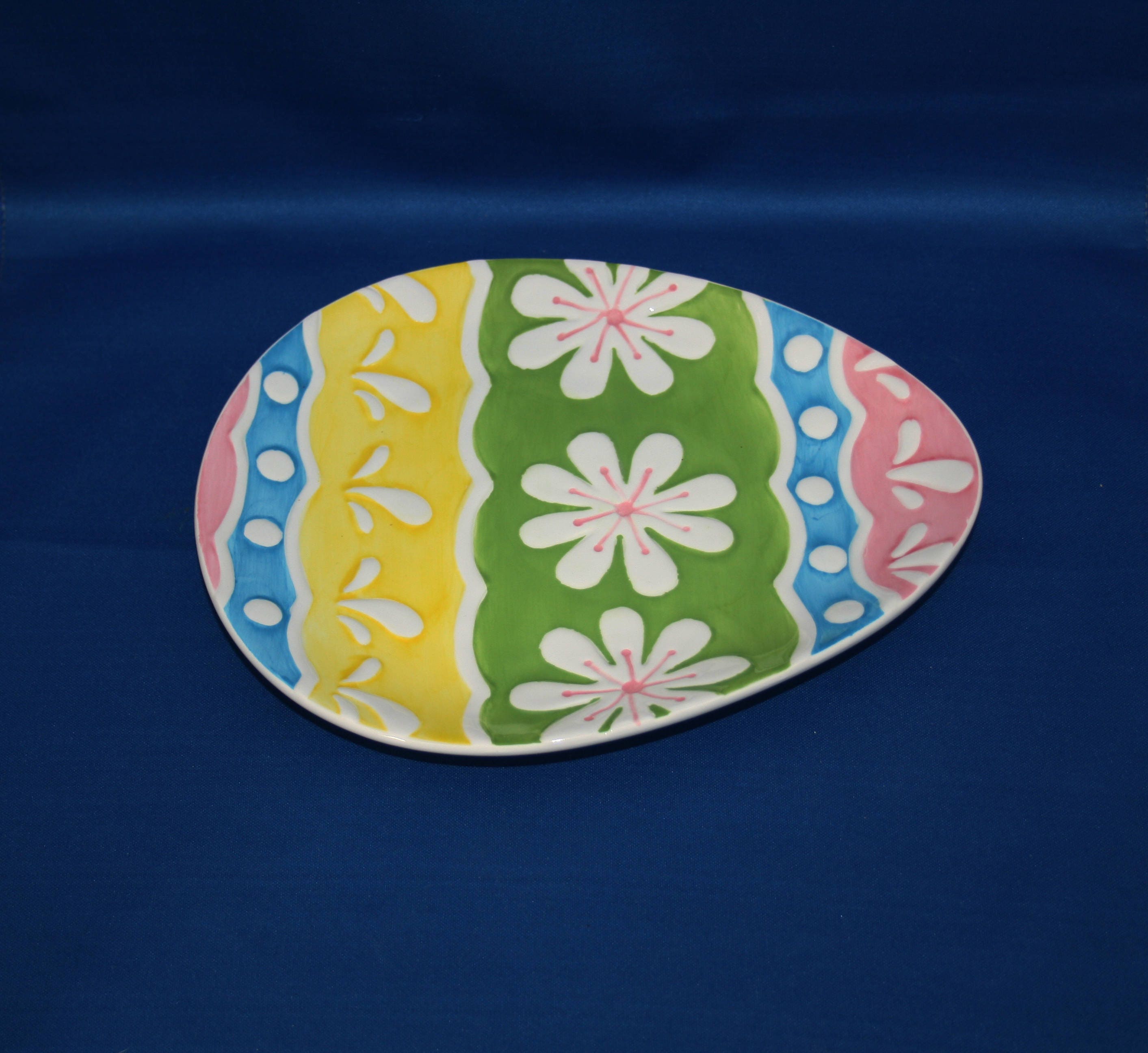 Vintage Easter Egg Shaped Ceramic Dessert or Gift Plate / Small Serving