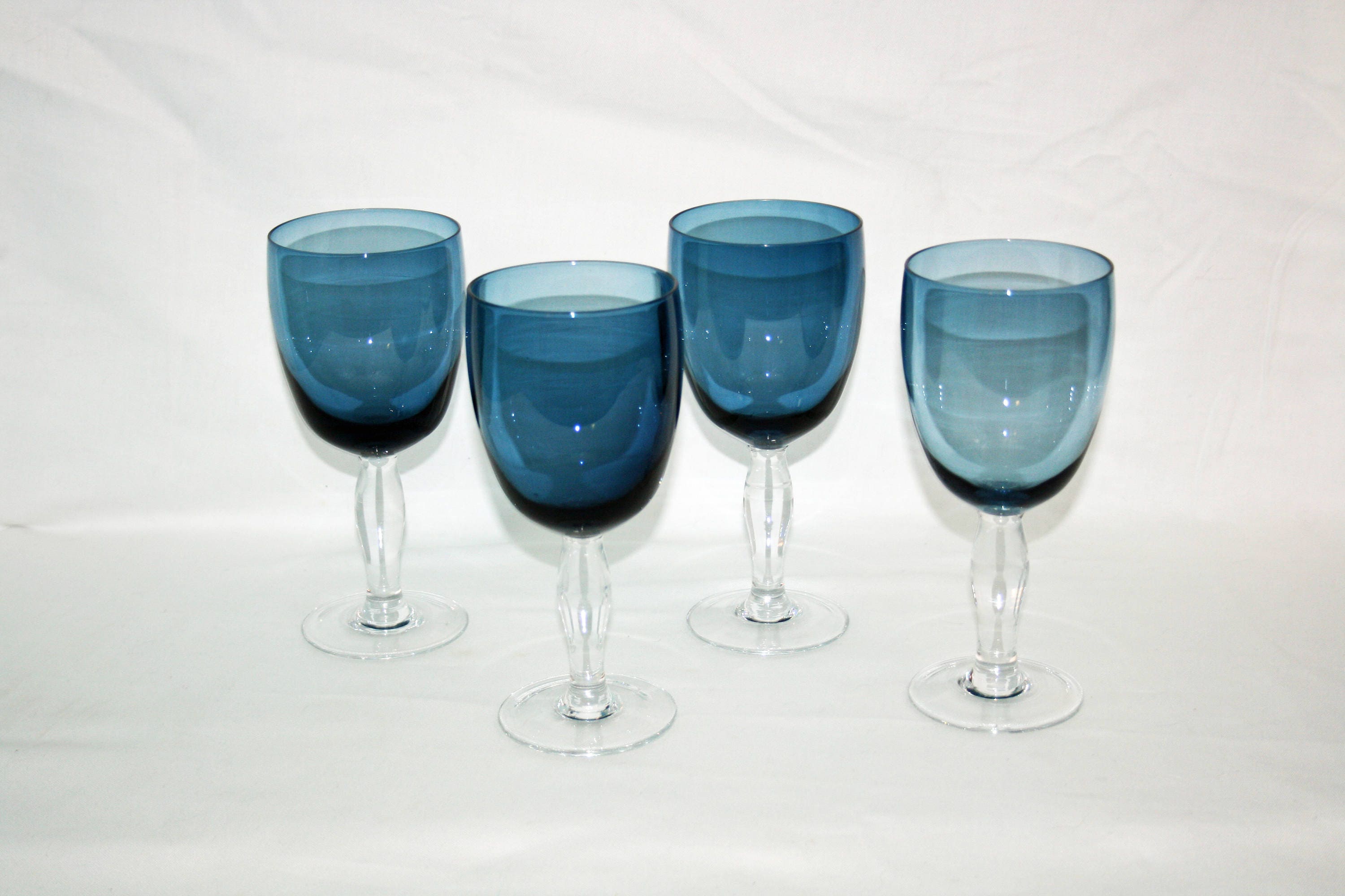 Vintage Blue Tinted Clear Stemmed Wine Goblets wine glasses Water