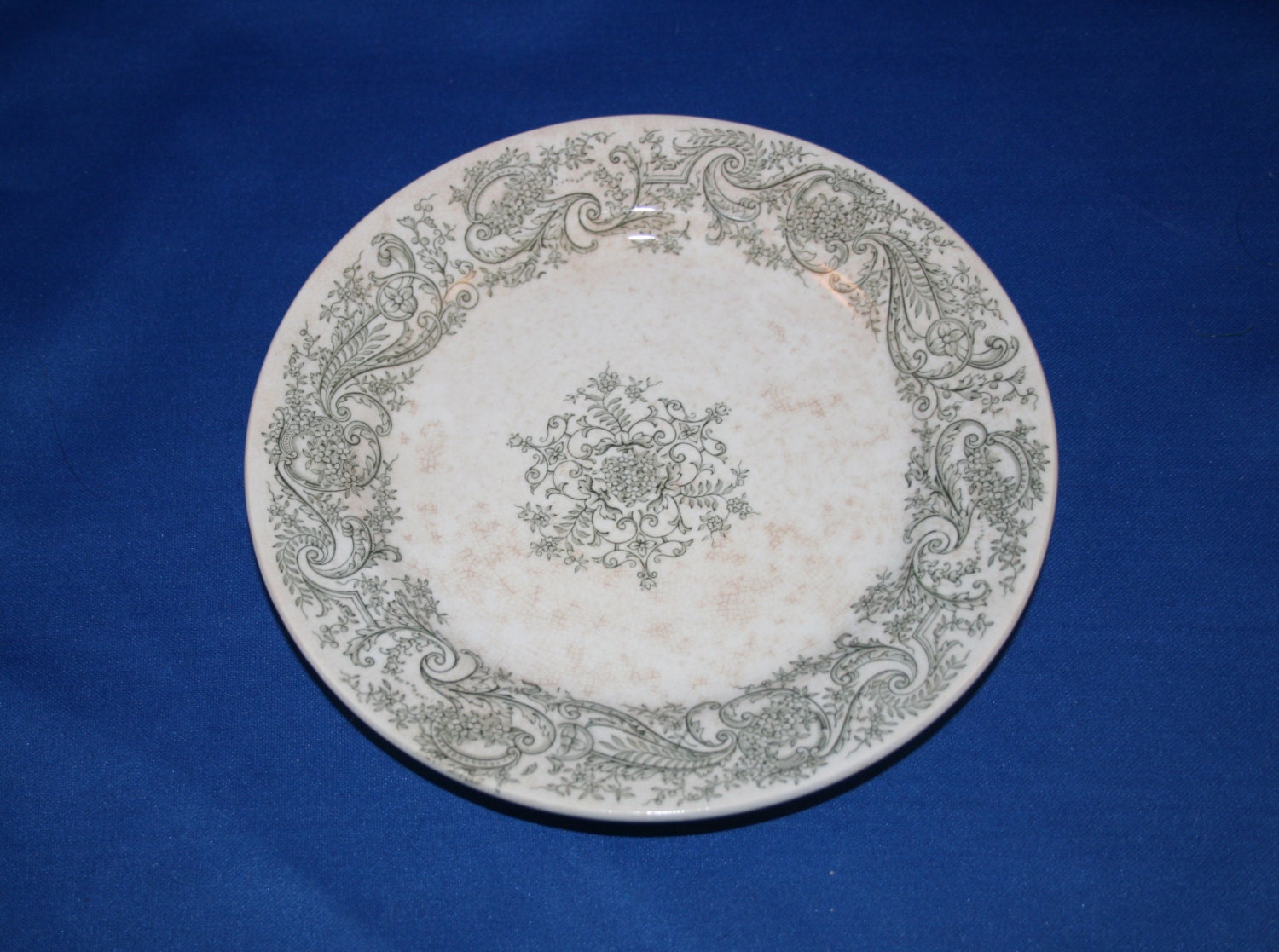 J & G Meakin Green Transferware SemiPorcelain 6 3/4 inches Dessert