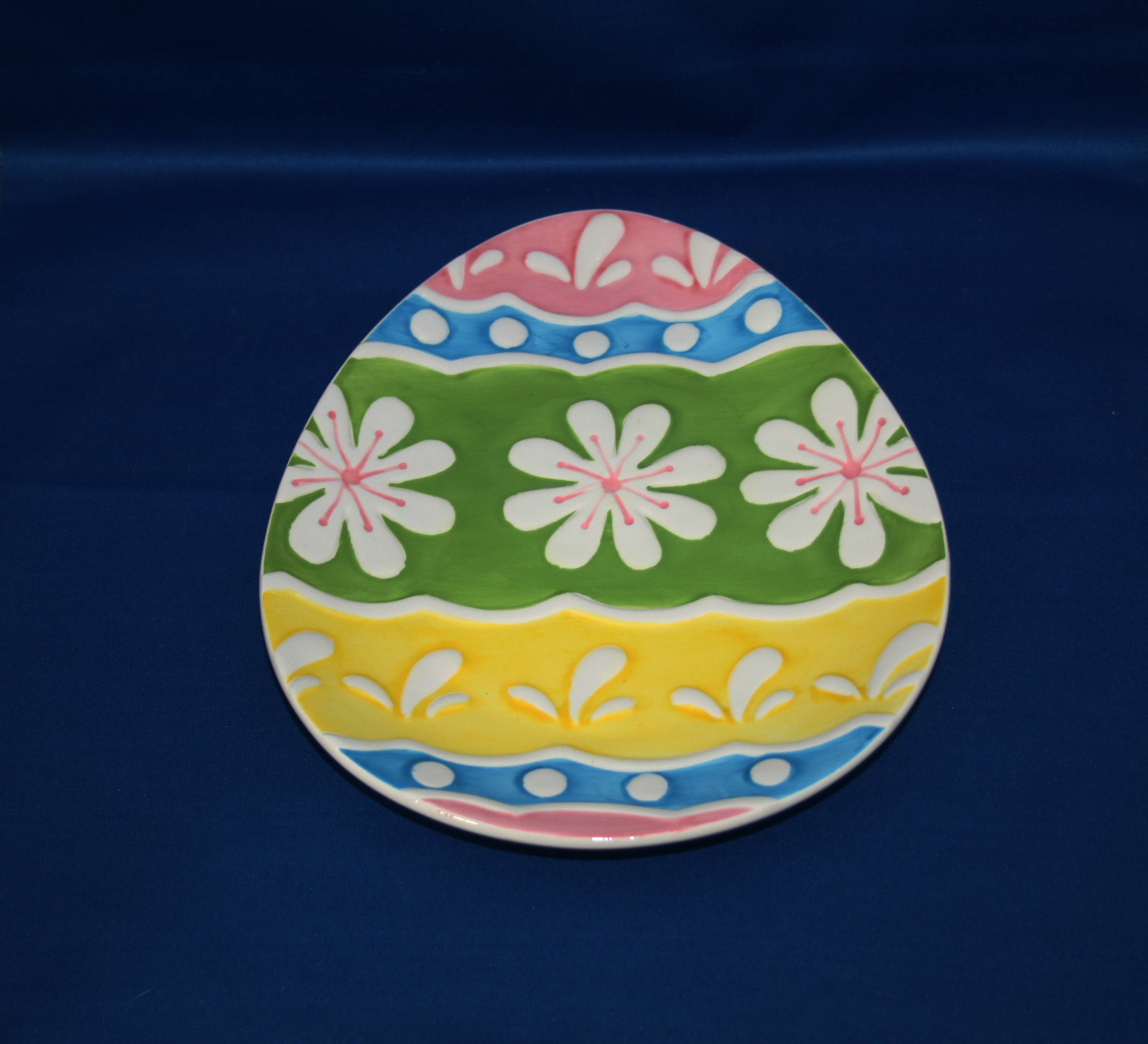 Vintage Easter Egg Shaped Ceramic Dessert or Gift Plate / Small Serving