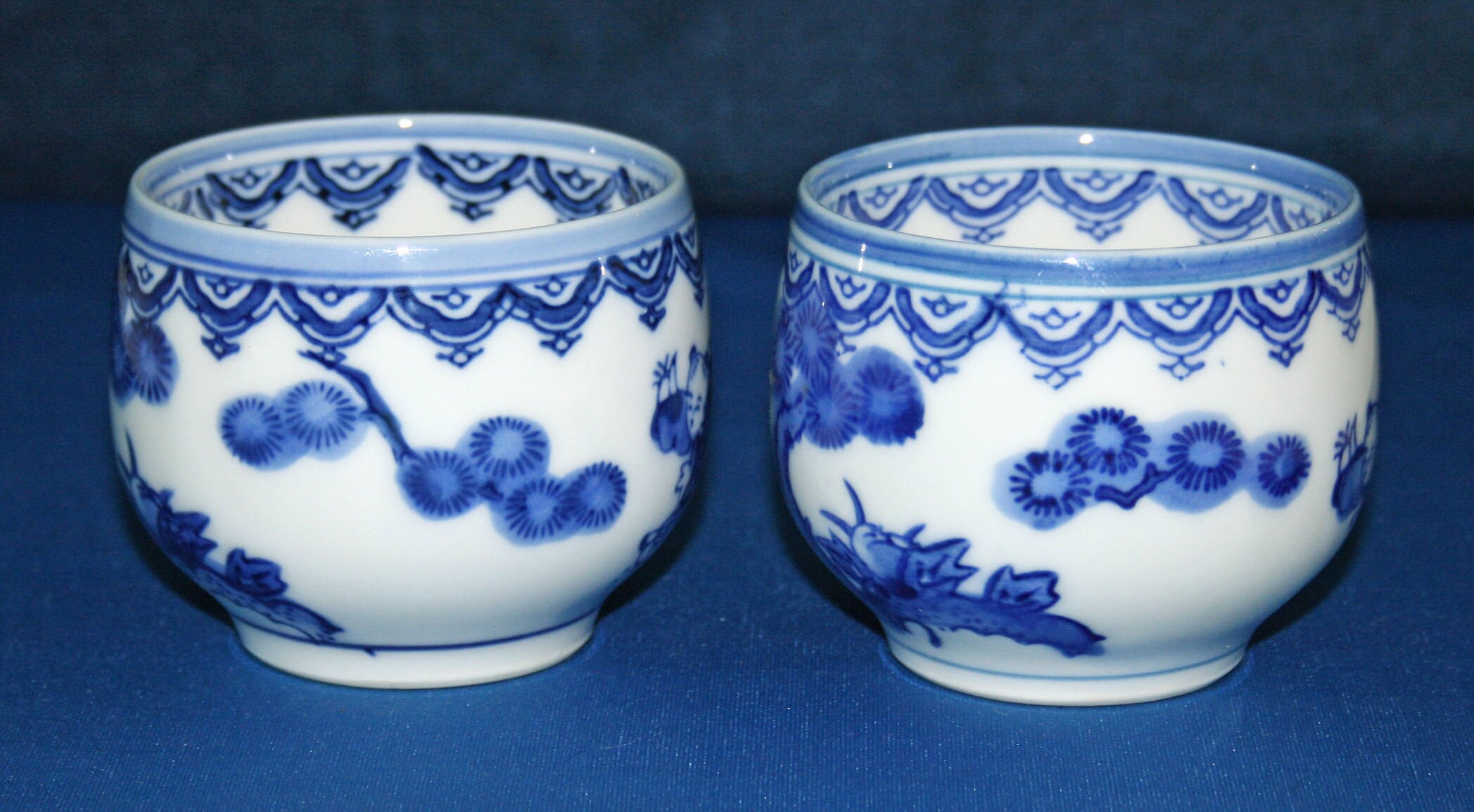 Vintage Chinese Porcelain Blue and White Teacups Oriental Tea Cups