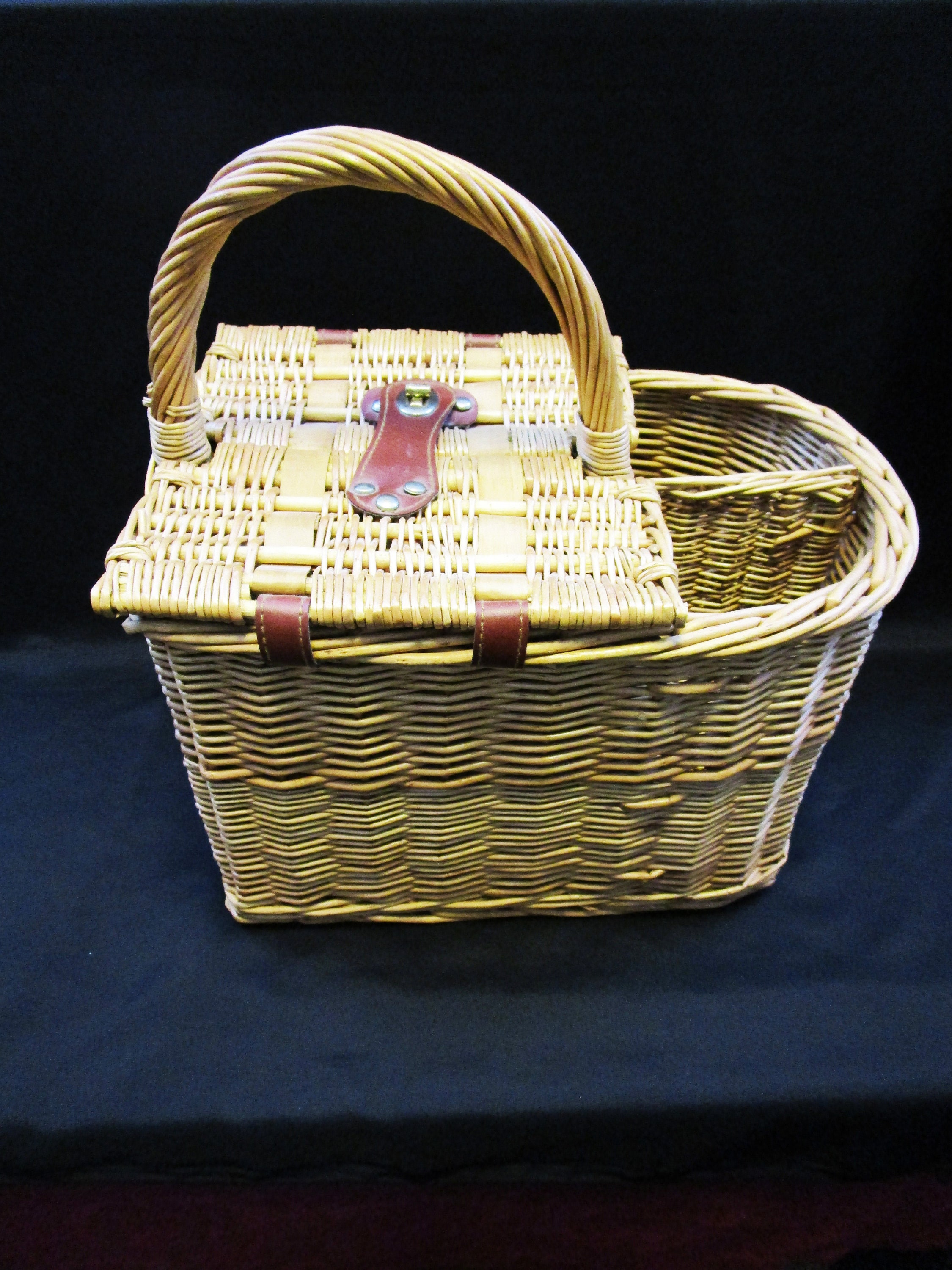 Vintage Lined and Lidded Wicker Picnic Basket with separate 2Wine