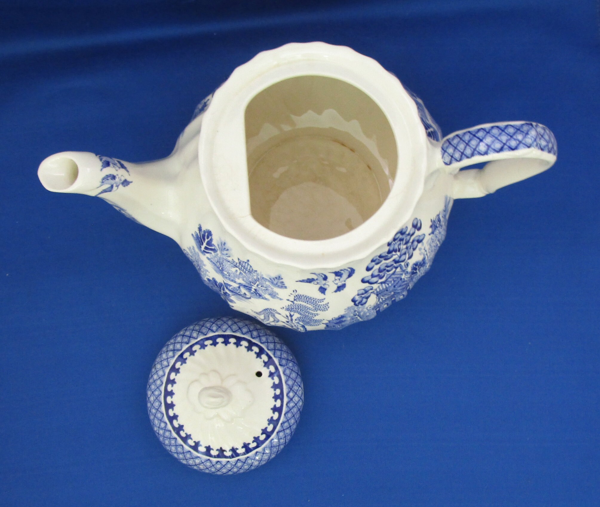 Vintage Sadler & Sons Ltd. Blue Willow Teapot Earthenware Ceramic Tea