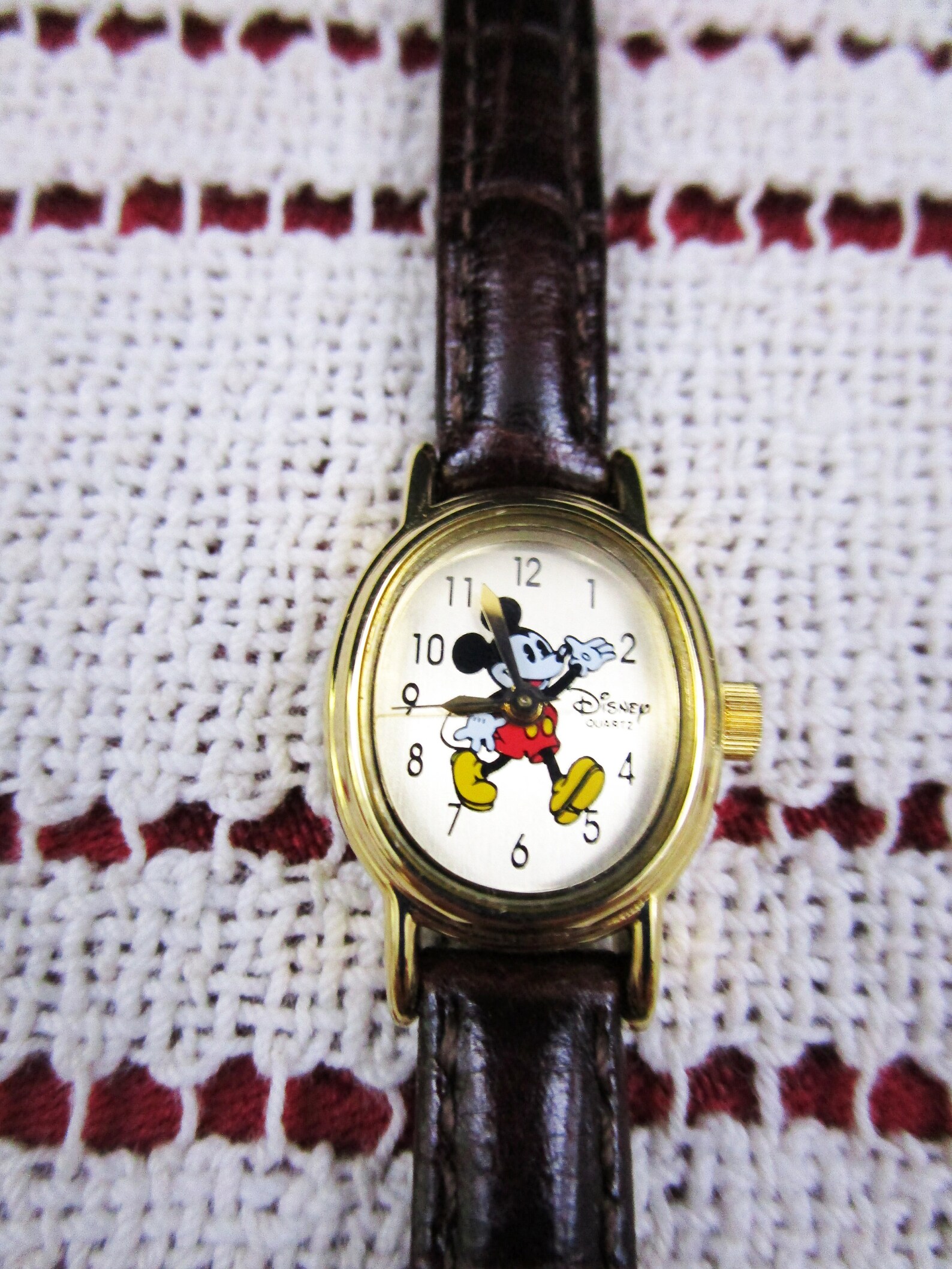 Vintage Disney Time Works Mickey Mouse Ladies Oval Gold Watch, Theme