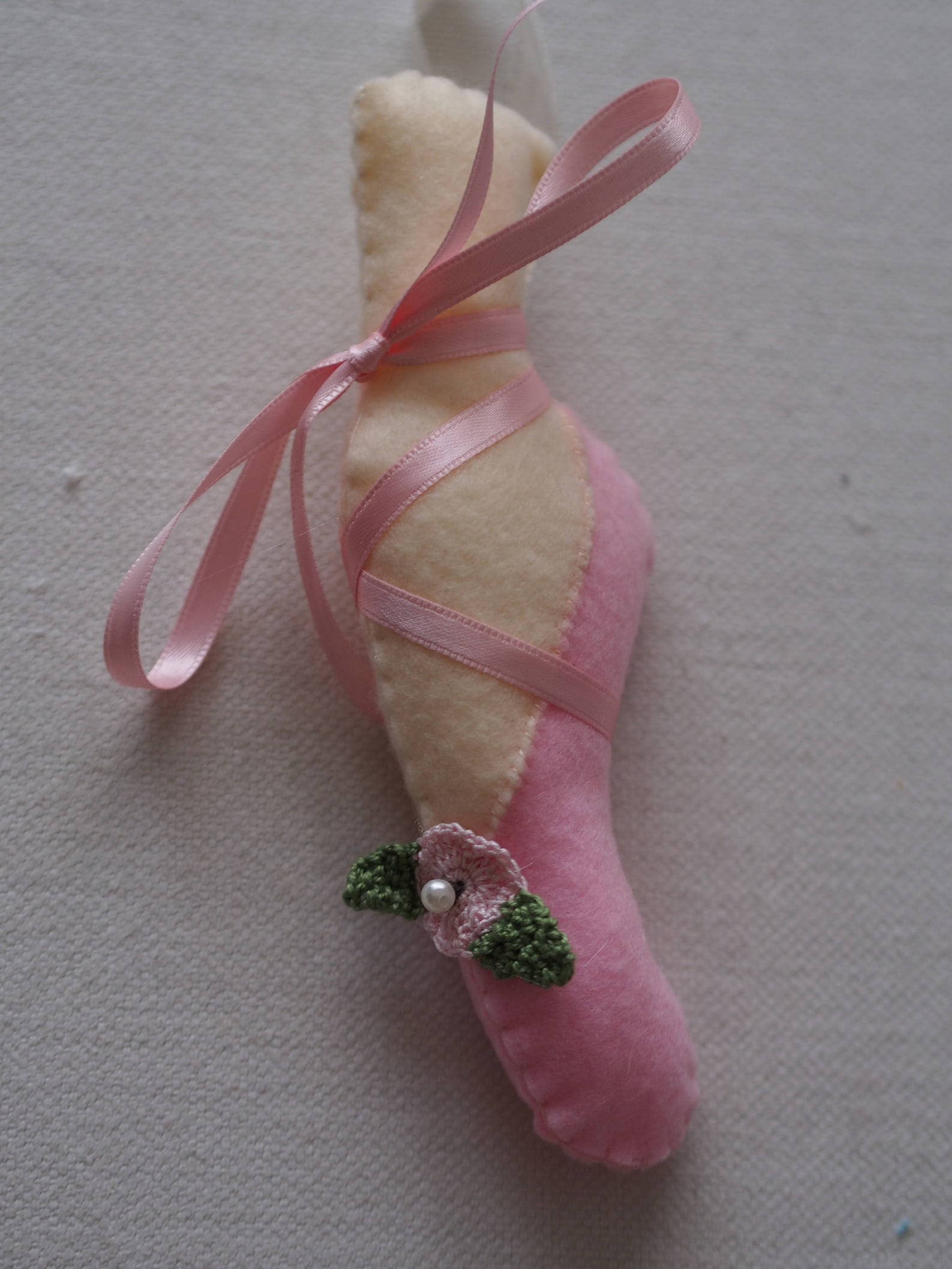 ballet shoe. pink felt. hand made.silk ribbons,crochet flower.party favor,ornament to a gift,cabinet,toy,pin cushion.valentine ballet shoe. pink felt. hand made.silk ribbons,crochet flower.party favor,ornament to a gift,cabinet,toy,pin cushion.valentine